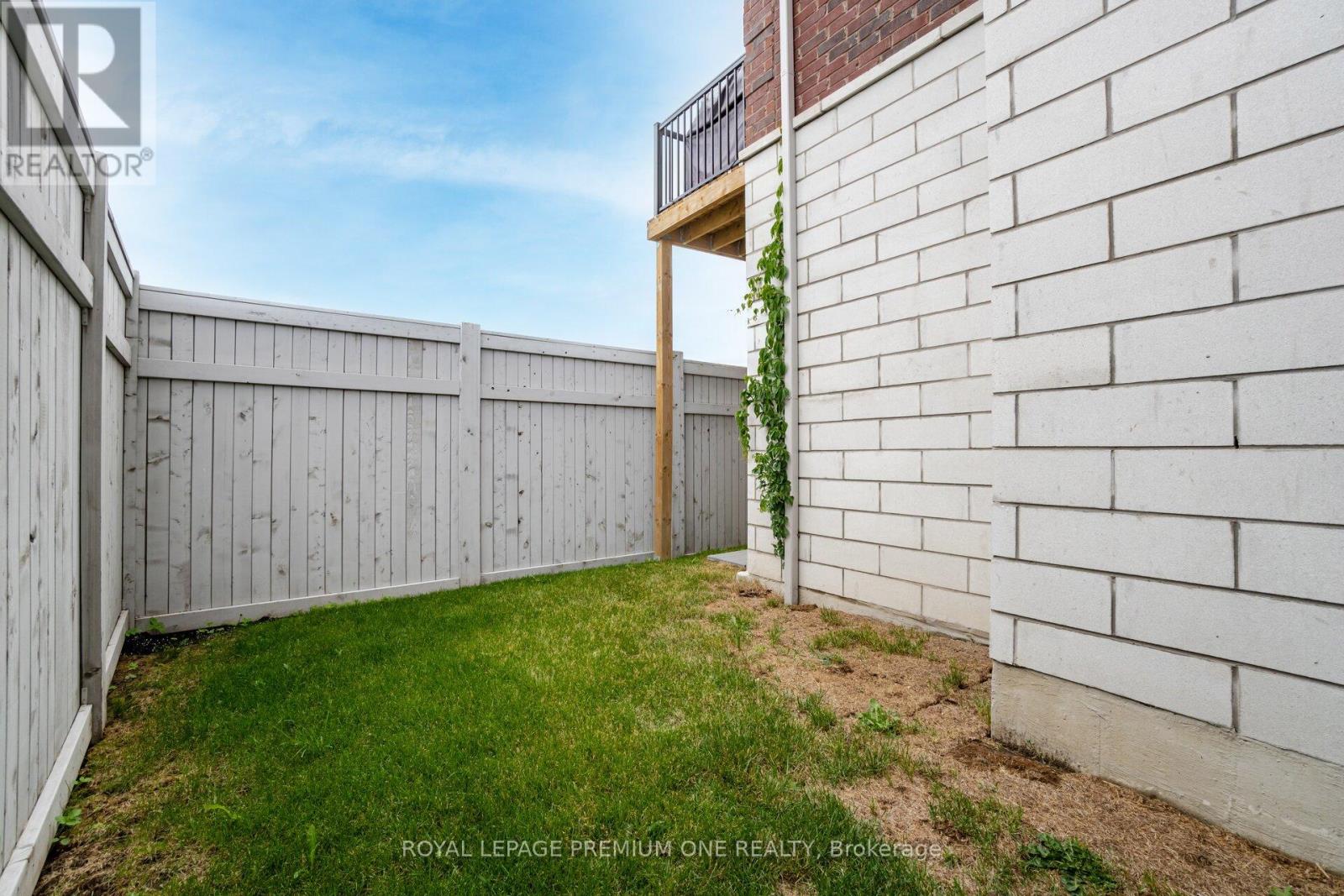 2 Seacoasts Circle, Vaughan, Ontario  L6A 5B6 - Photo 45 - N12602198