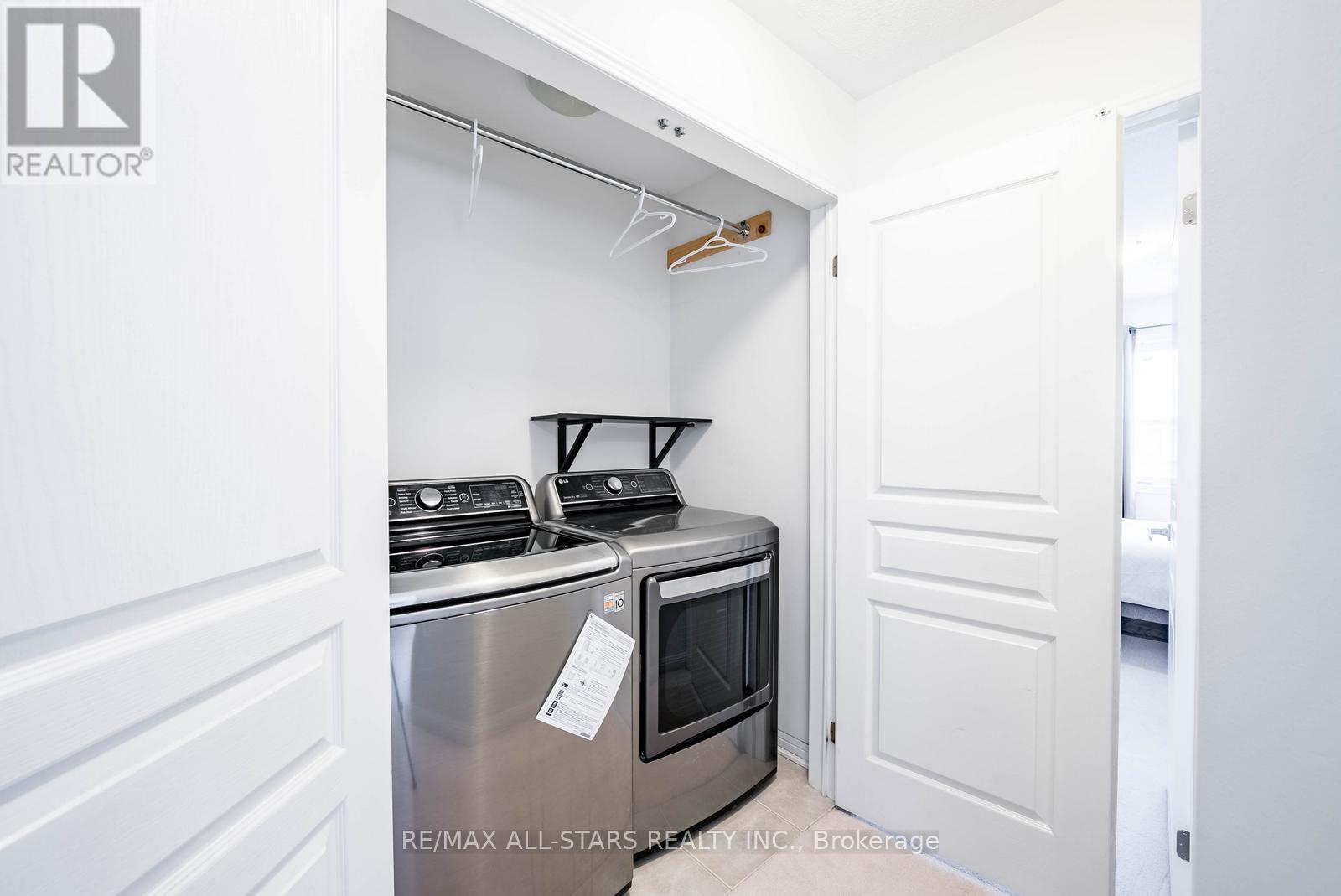 54 Gladys Clarkson Drive, Whitchurch-Stouffville, Ontario  L4A 0Z6 - Photo 21 - N12602220