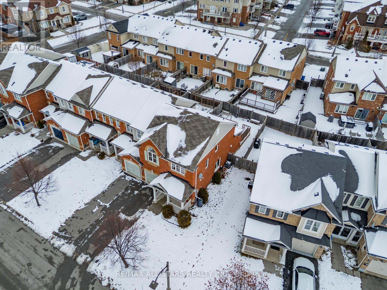 54 Gladys Clarkson Drive, Whitchurch-Stouffville, Ontario  L4A 0Z6 - Photo 40 - N12602220