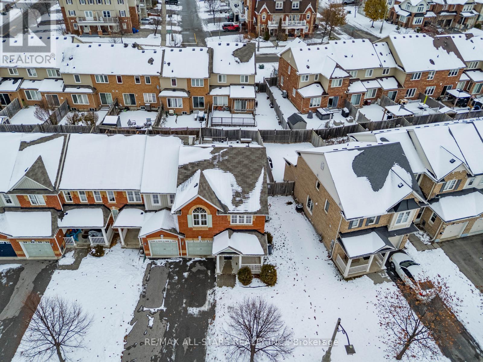 54 Gladys Clarkson Drive, Whitchurch-Stouffville, Ontario  L4A 0Z6 - Photo 41 - N12602220