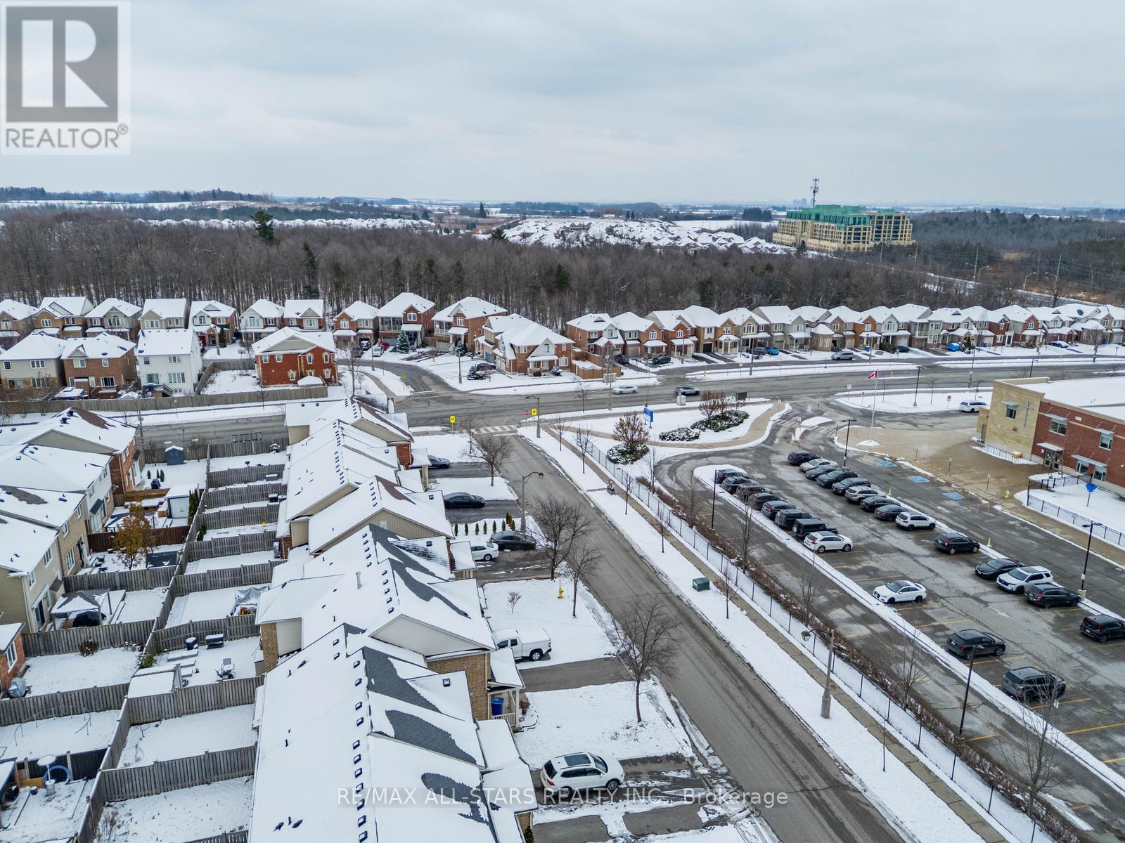 54 Gladys Clarkson Drive, Whitchurch-Stouffville, Ontario  L4A 0Z6 - Photo 47 - N12602220