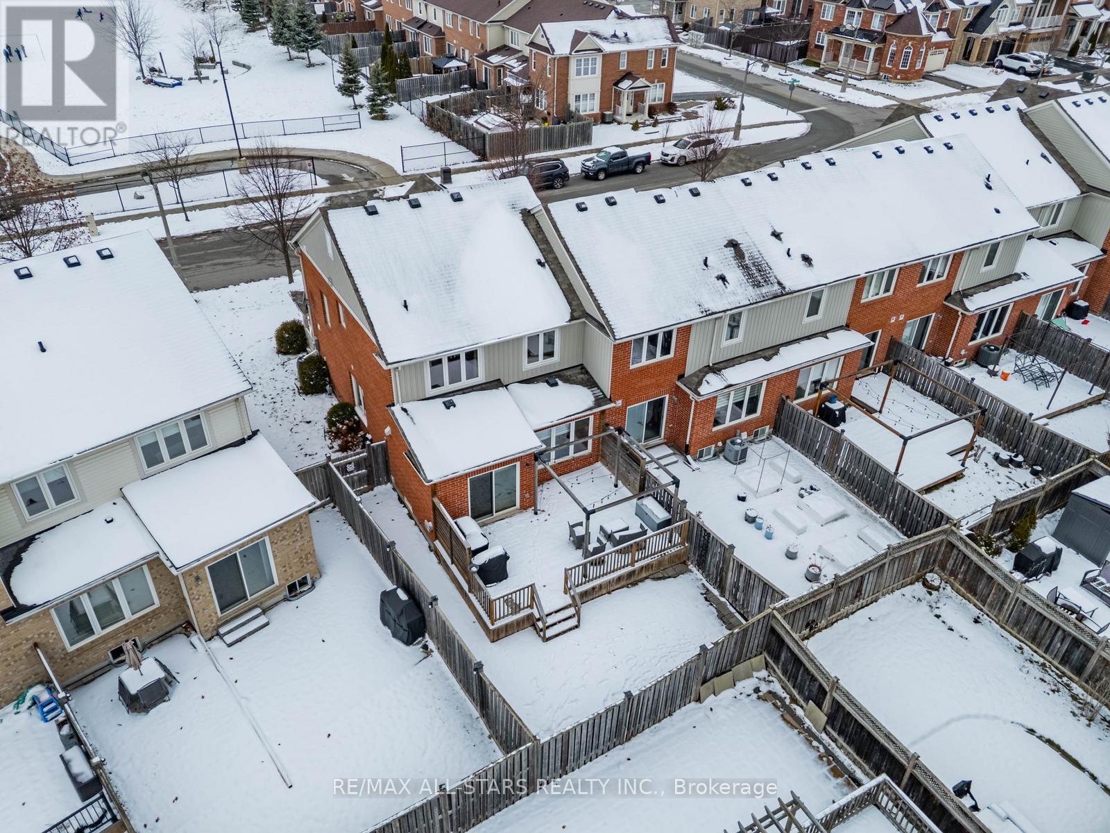 54 Gladys Clarkson Drive, Whitchurch-Stouffville, Ontario  L4A 0Z6 - Photo 50 - N12602220