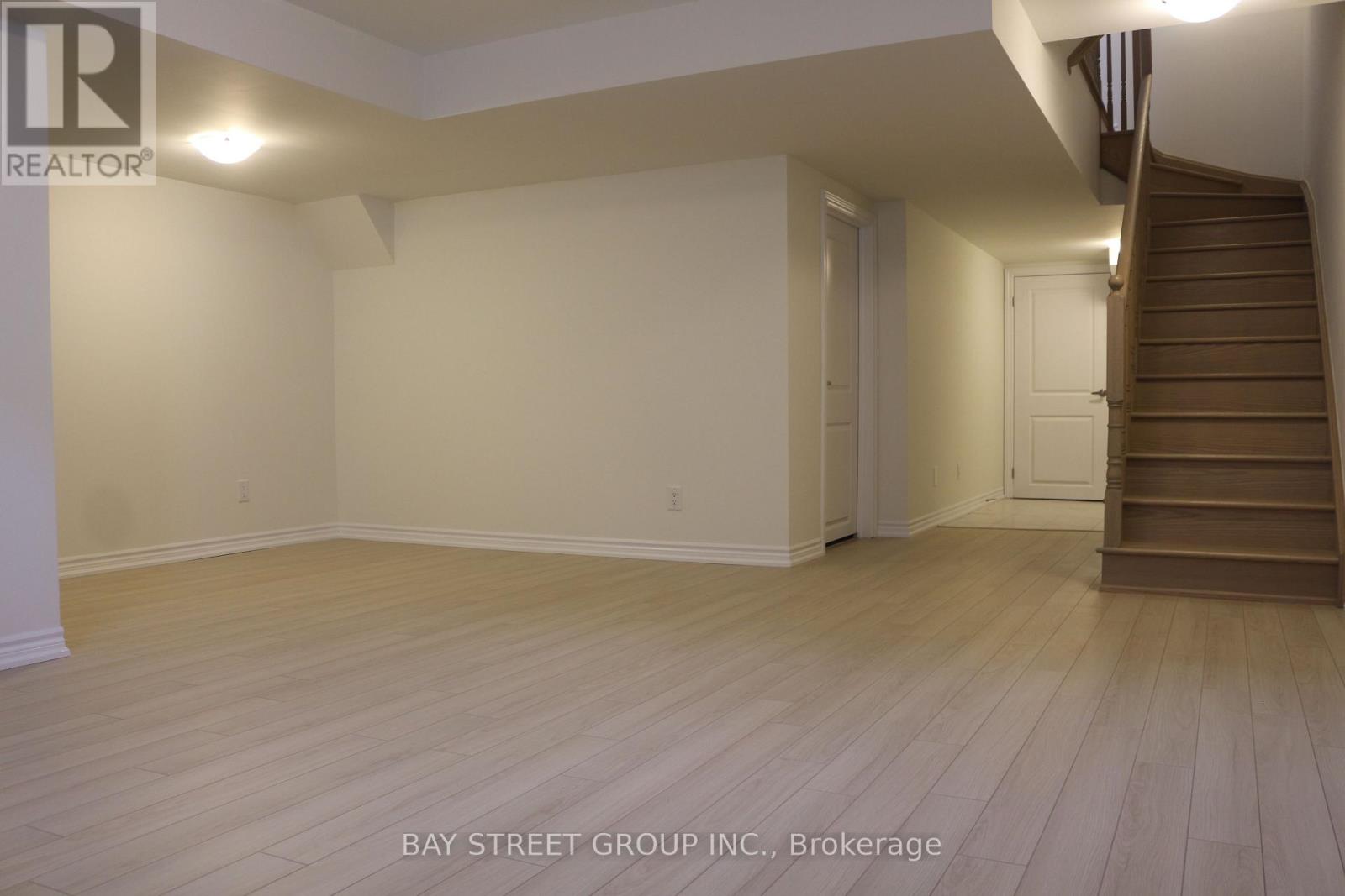 5 Harvey Bunker Crescent, Markham, Ontario  L6C 3M7 - Photo 16 - N12602246