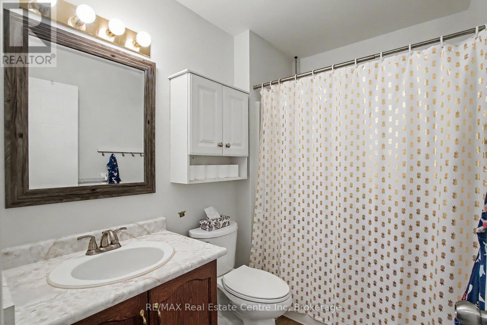 373 Starwood Drive, Guelph, Ontario  N1E 7A2 - Photo 13 - X12590552