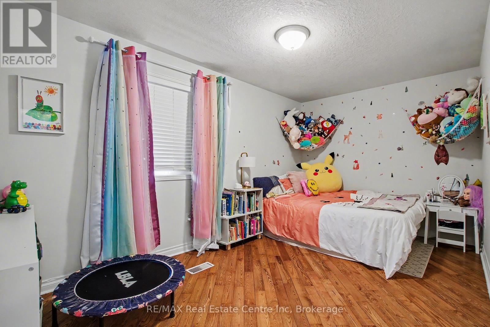 373 Starwood Drive, Guelph, Ontario  N1E 7A2 - Photo 18 - X12590552