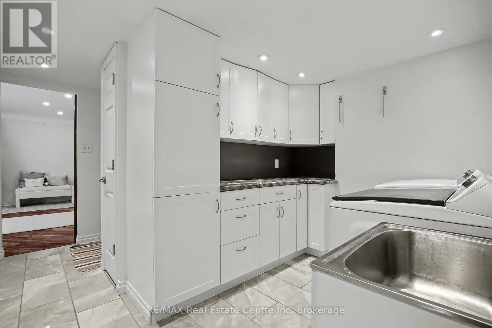 373 Starwood Drive, Guelph, Ontario  N1E 7A2 - Photo 29 - X12590552