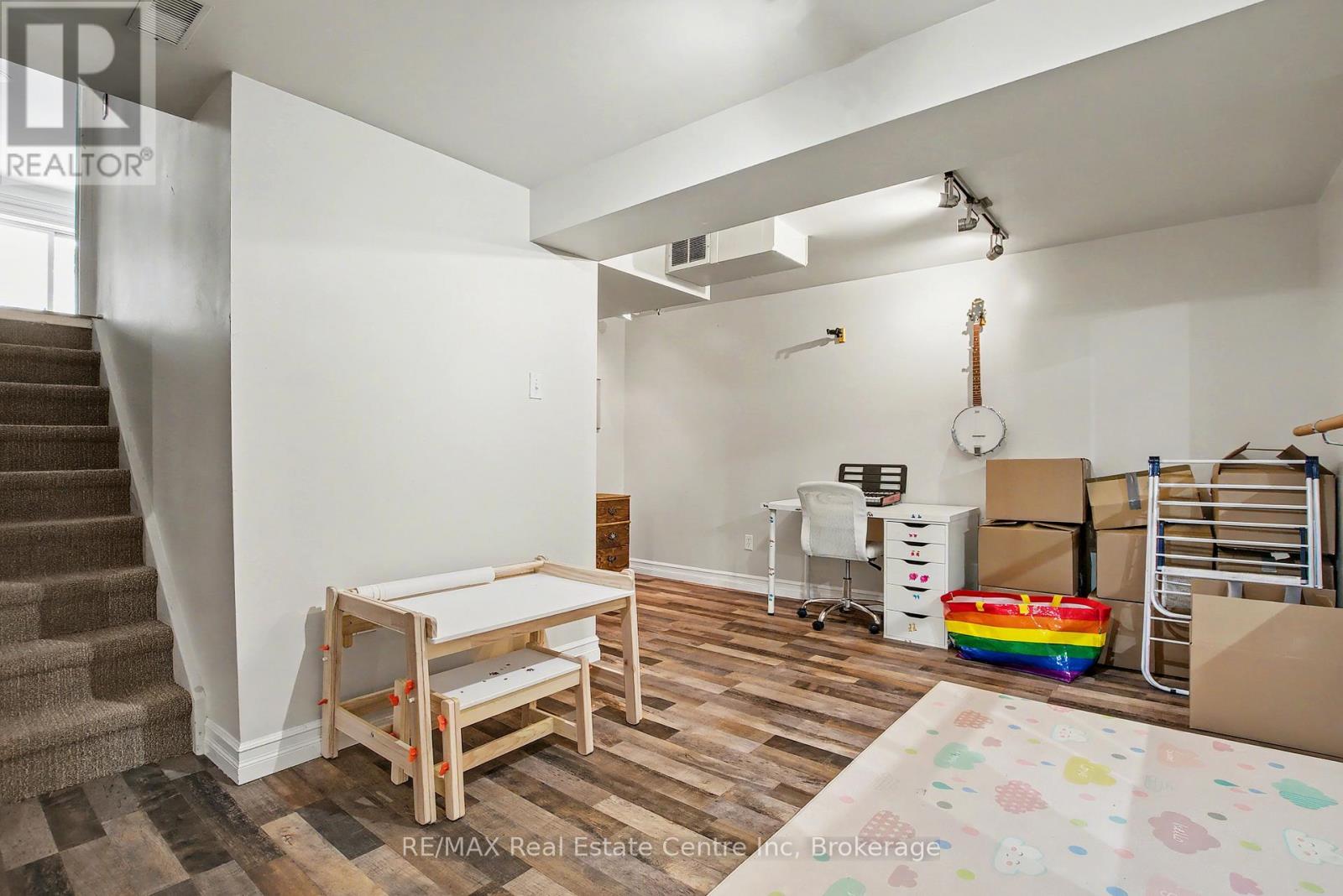 373 Starwood Drive, Guelph, Ontario  N1E 7A2 - Photo 31 - X12590552