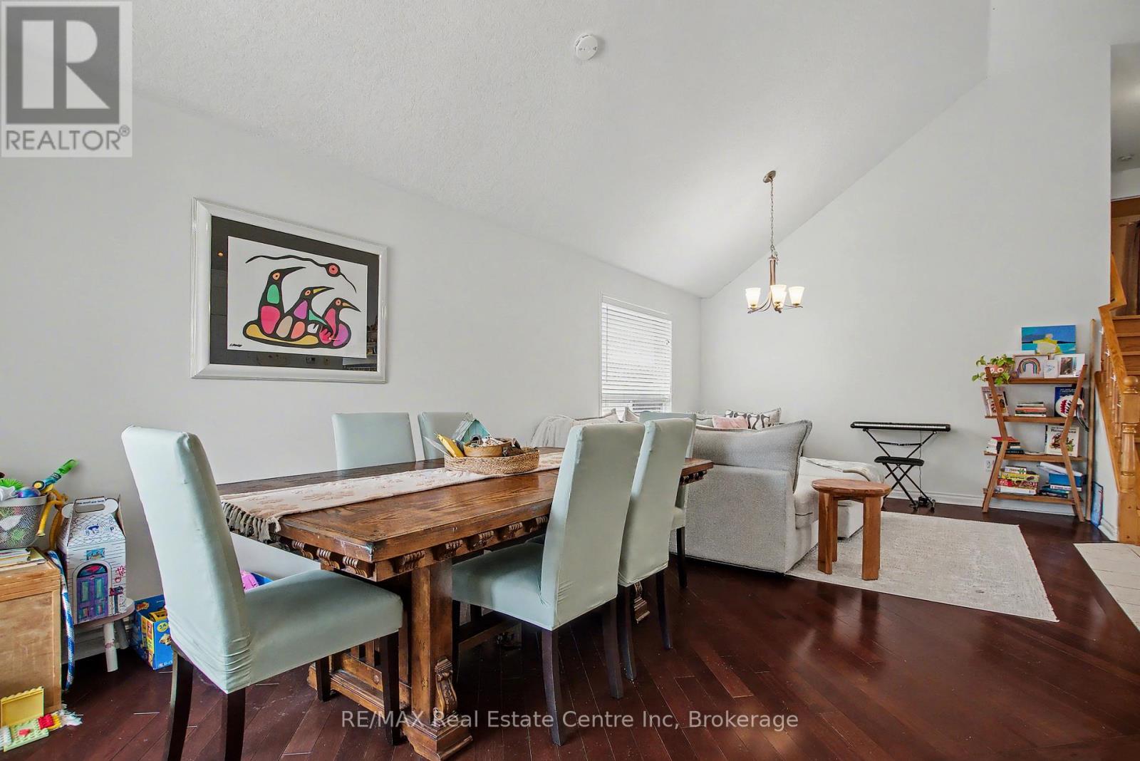 373 Starwood Drive, Guelph, Ontario  N1E 7A2 - Photo 3 - X12590552