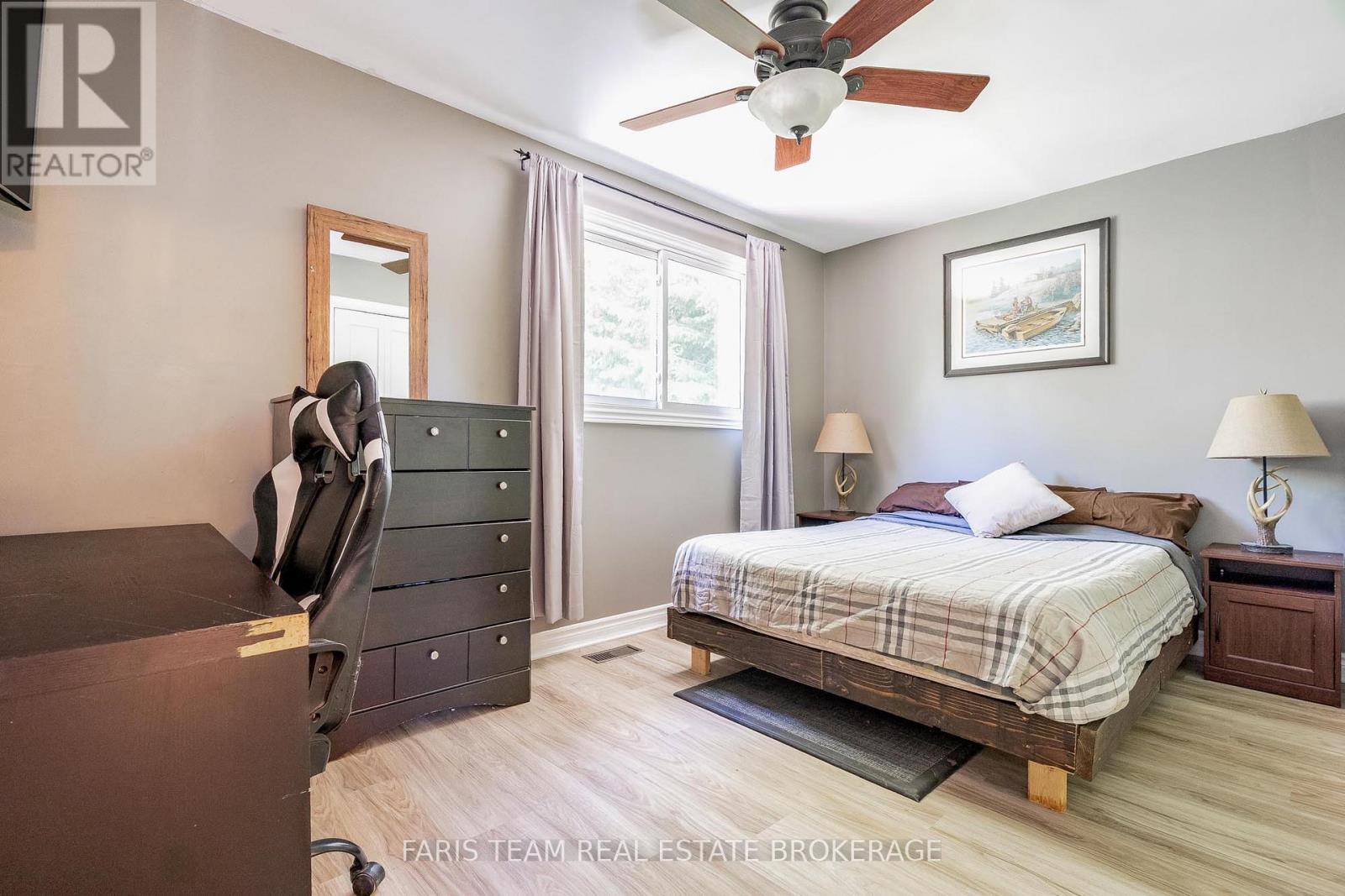 173 Toronto Street, Barrie, Ontario  L4N 1V6 - Photo 17 - S12532822