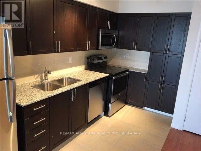 1512 - 830 LAWRENCE AVENUE W, Toronto, Ontario