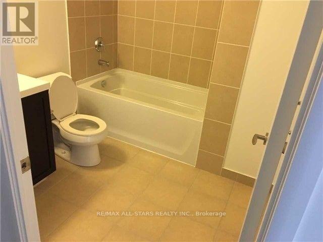 1512 - 830 Lawrence Avenue W, Toronto, Ontario  M6A 1C3 - Photo 8 - W12601810