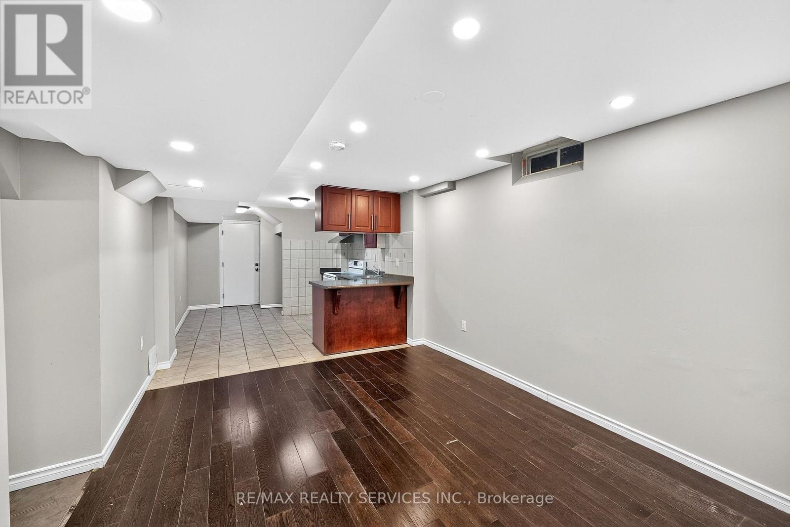 24 Addiscott Street, Brampton, Ontario  L6R 0X8 - Photo 46 - W12602102