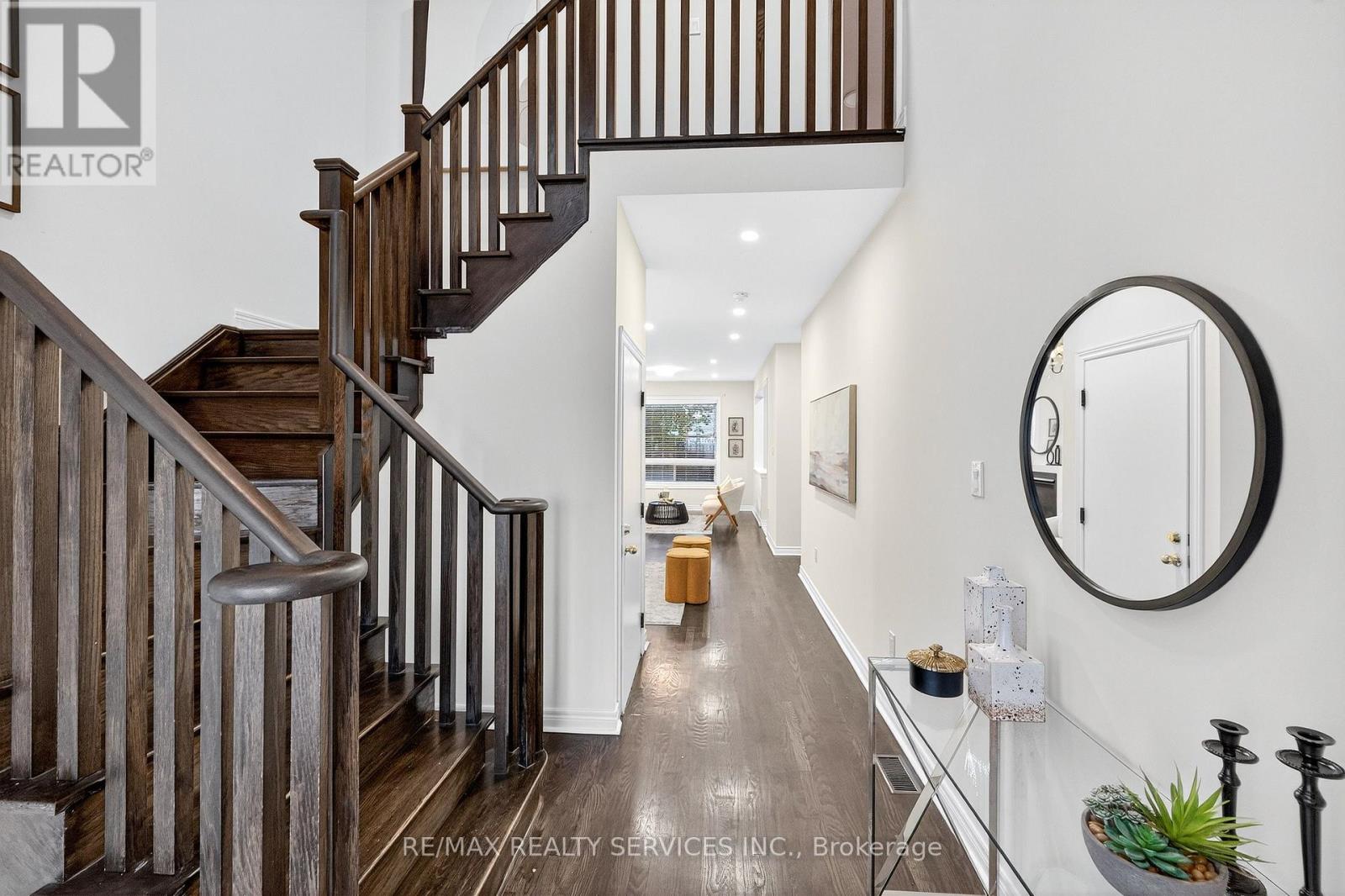 24 Addiscott Street, Brampton, Ontario  L6R 0X8 - Photo 6 - W12602102