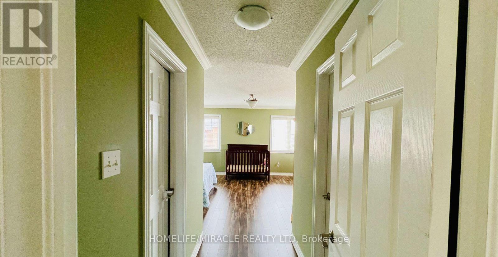 29 Brucewood Road, Brampton, Ontario  L6R 3N1 - Photo 10 - W12602124