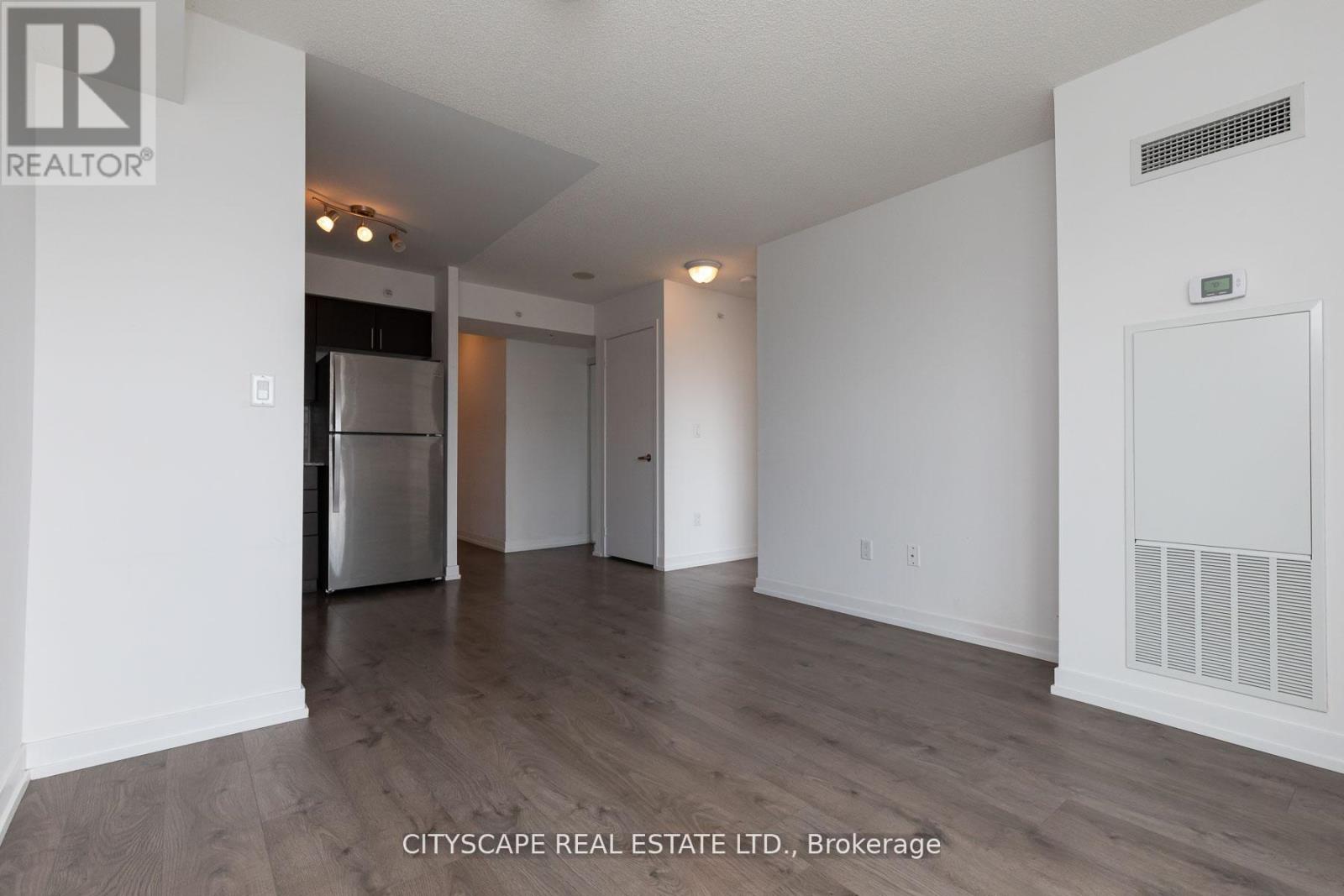 1604 - 1420 Dupont Street, Toronto (Dovercourt-Wallace Emerson-Junction), Ontario  M6H 4J8 - Photo 3 - W12602154