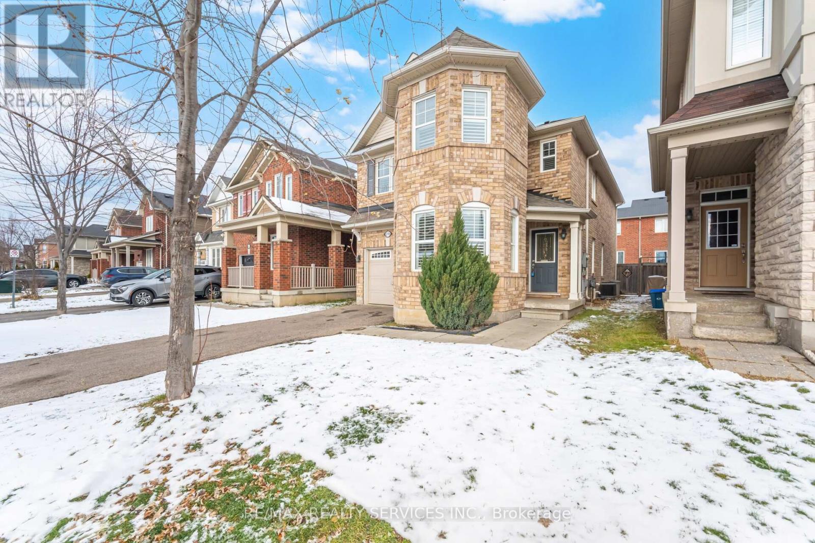 278 Gleave Terrace, Milton, Ontario  L9T 8N9 - Photo 3 - W12602178