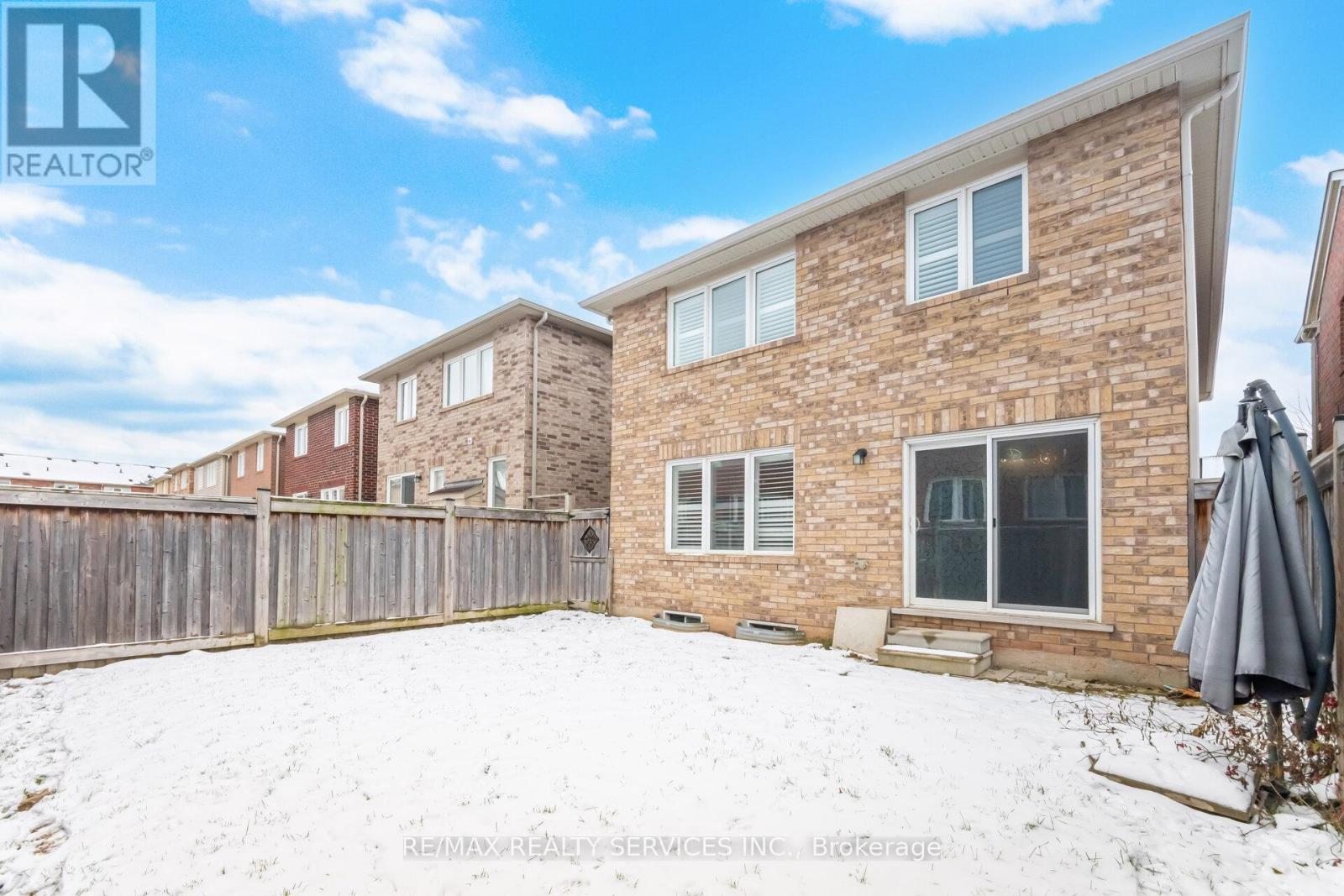 278 Gleave Terrace, Milton, Ontario  L9T 8N9 - Photo 44 - W12602178