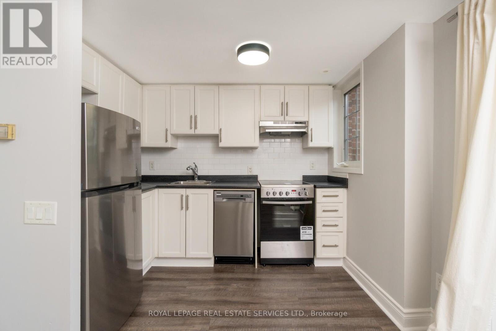 79 - 9 Windermere Avenue, Toronto, Ontario  M6S 5A4 - Photo 10 - W12602236