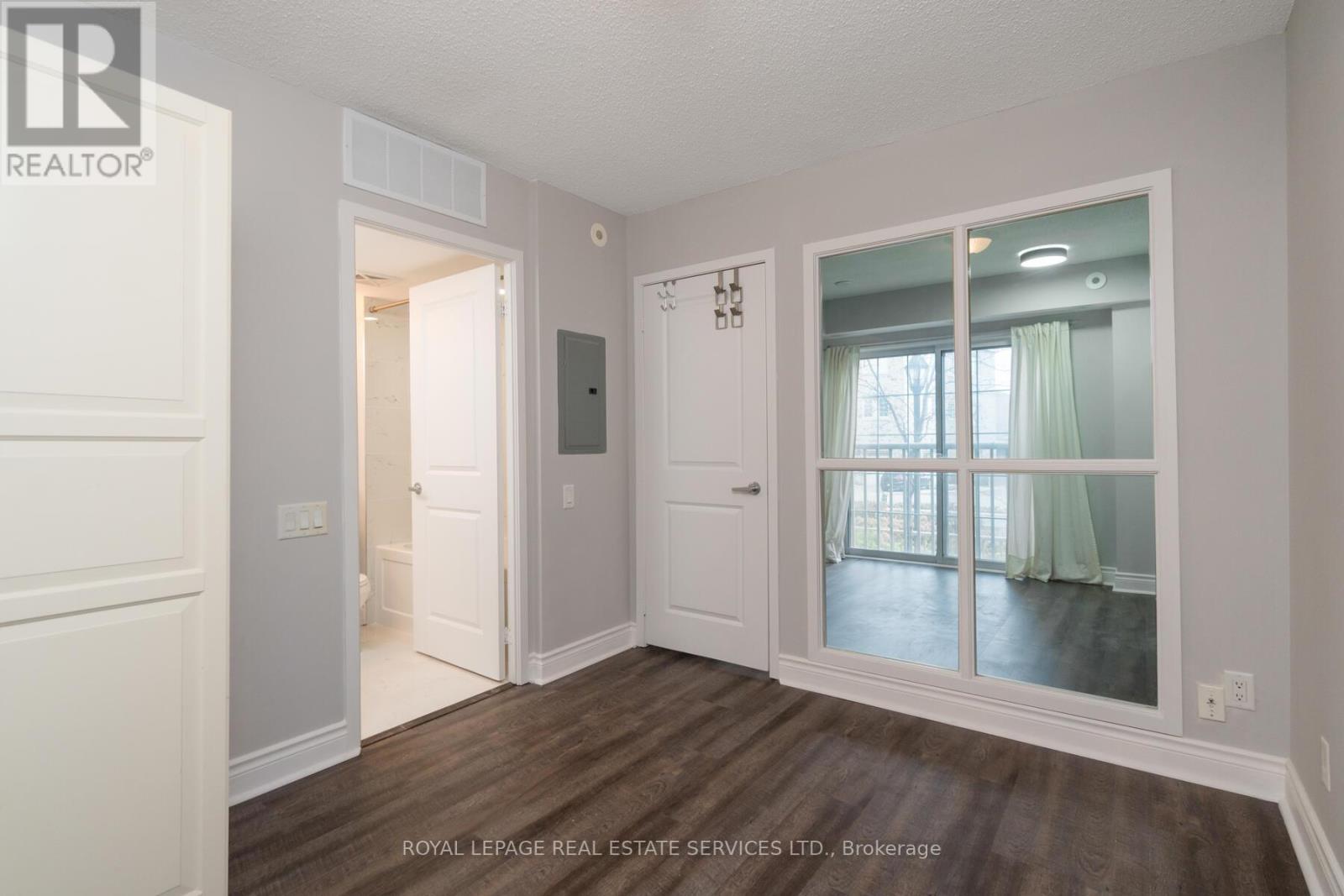 79 - 9 Windermere Avenue, Toronto, Ontario  M6S 5A4 - Photo 18 - W12602236