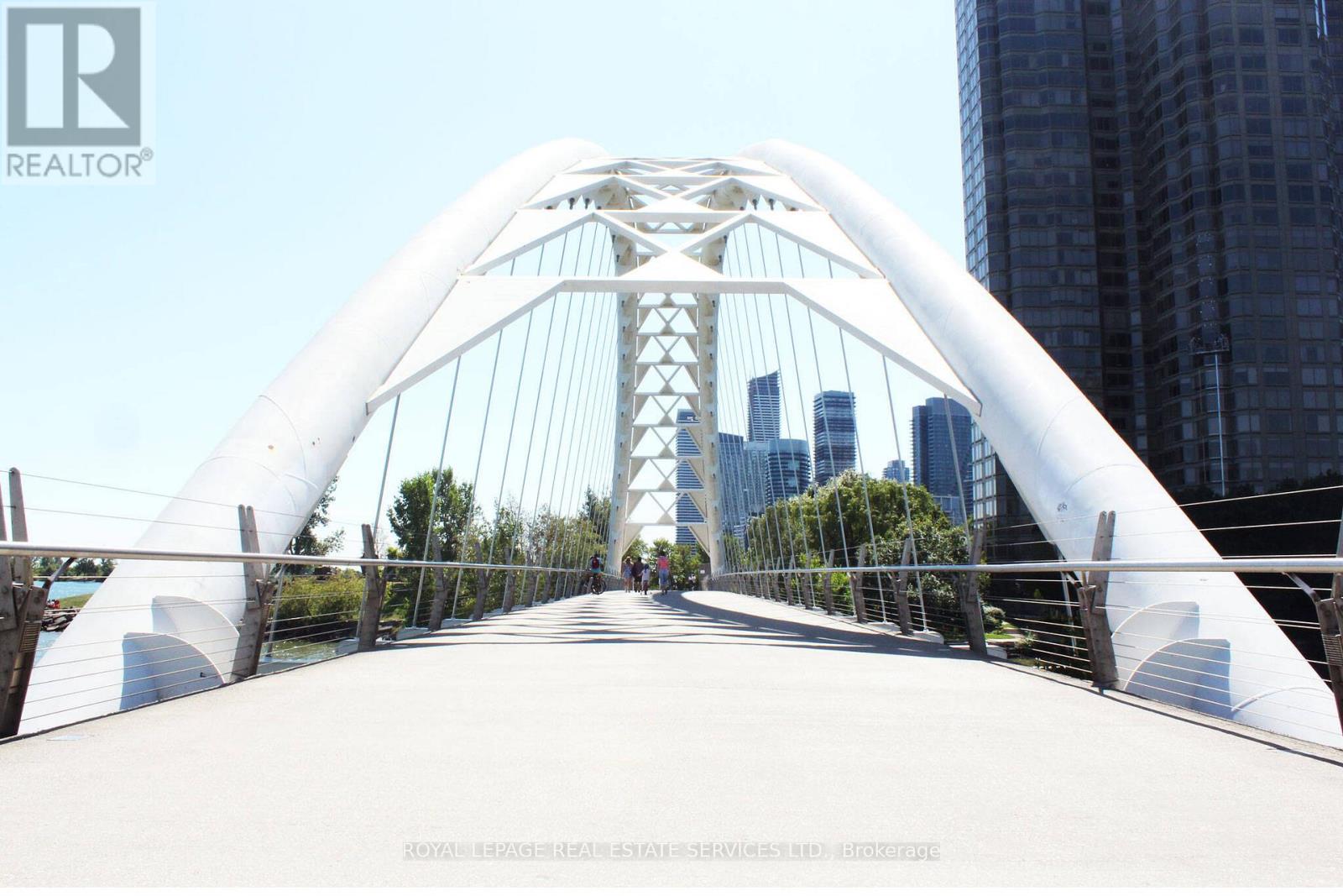 79 - 9 Windermere Avenue, Toronto, Ontario  M6S 5A4 - Photo 27 - W12602236