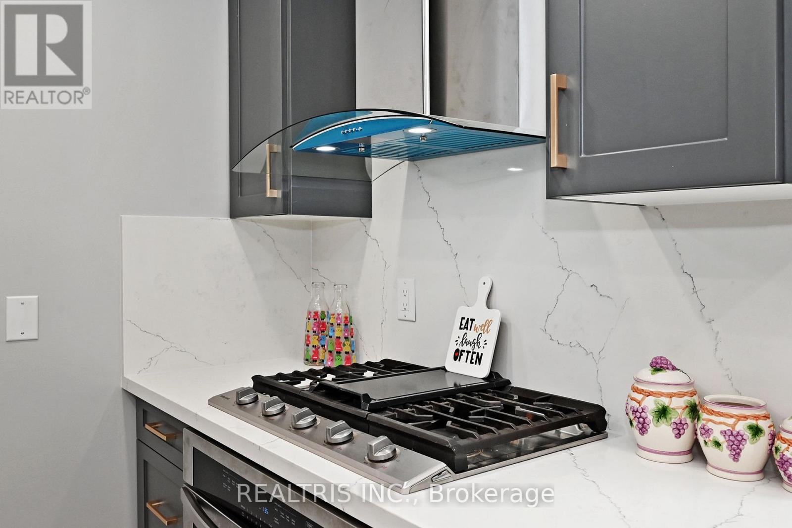 649 Marley Crescent, Milton, Ontario  L9T 5V2 - Photo 15 - W12602260