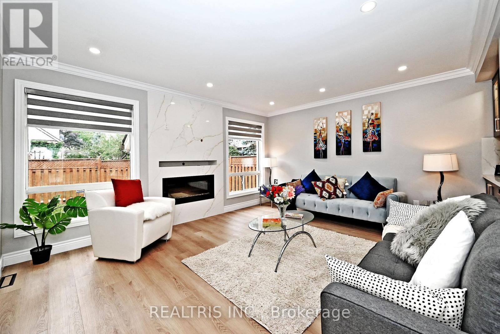 649 Marley Crescent, Milton, Ontario  L9T 5V2 - Photo 7 - W12602260