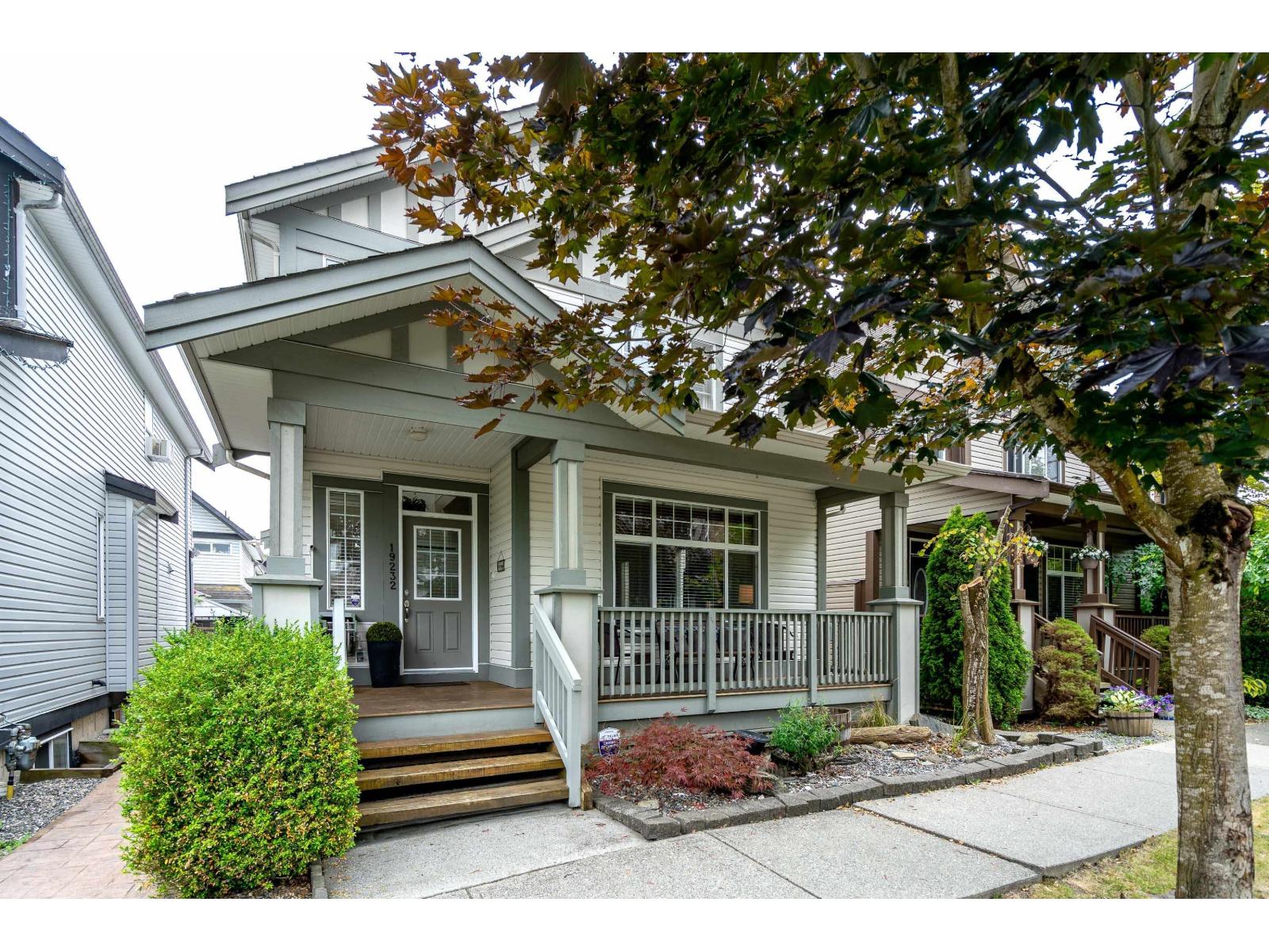 19232 68a Avenue, Surrey, British Columbia V4N 0B6 - Photo 1 - R3072233