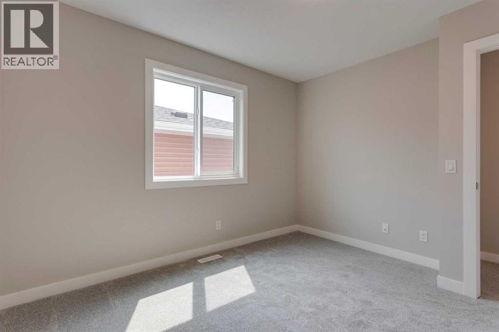 1478 Bayview Point Sw, Airdrie, Alberta  T4B 3N8 - Photo 34 - A2272597