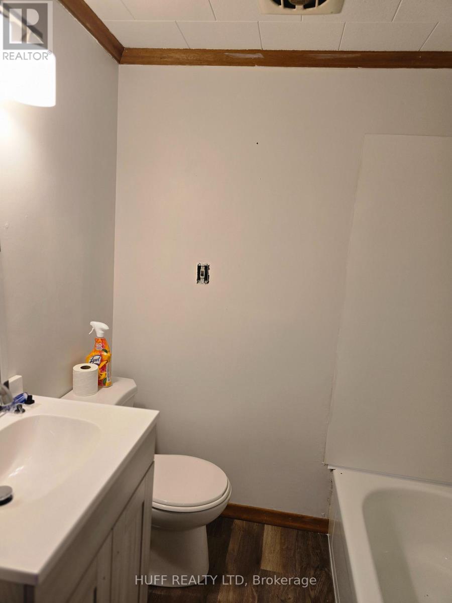 99 Fourth Avenue, Englehart, Ontario  P0J 1H0 - Photo 4 - T12345380