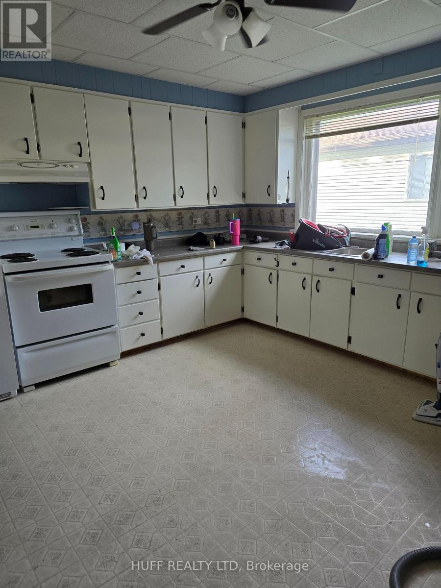 99 Fourth Avenue, Englehart, Ontario  P0J 1H0 - Photo 40 - T12345380