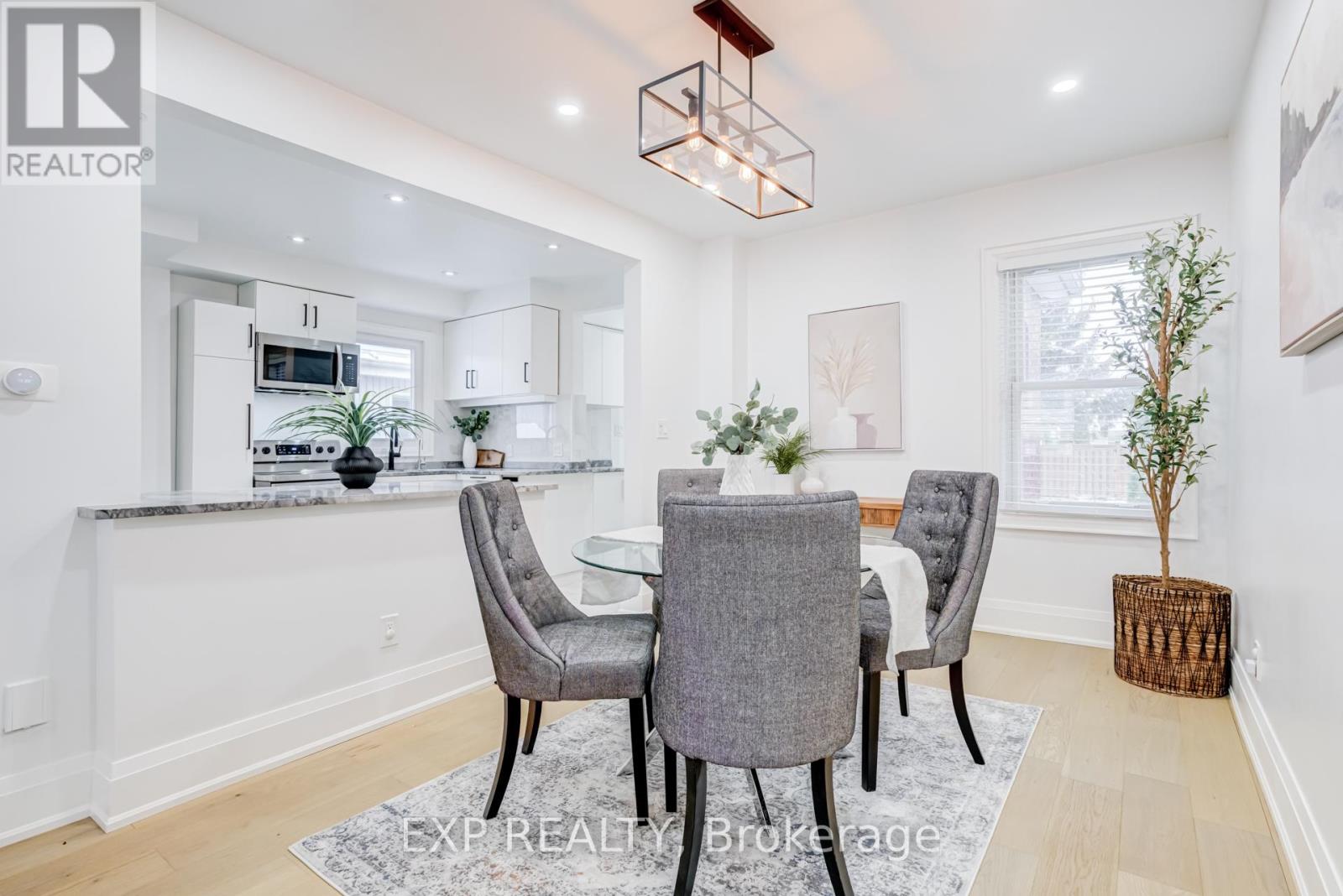 18 East 23rd Street, Hamilton, Ontario  L8V 2W6 - Photo 11 - X12602092