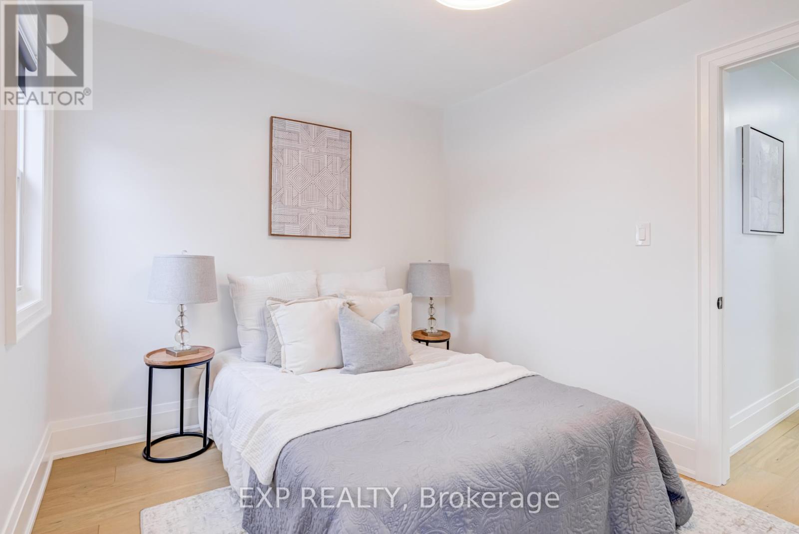 18 East 23rd Street, Hamilton, Ontario  L8V 2W6 - Photo 23 - X12602092