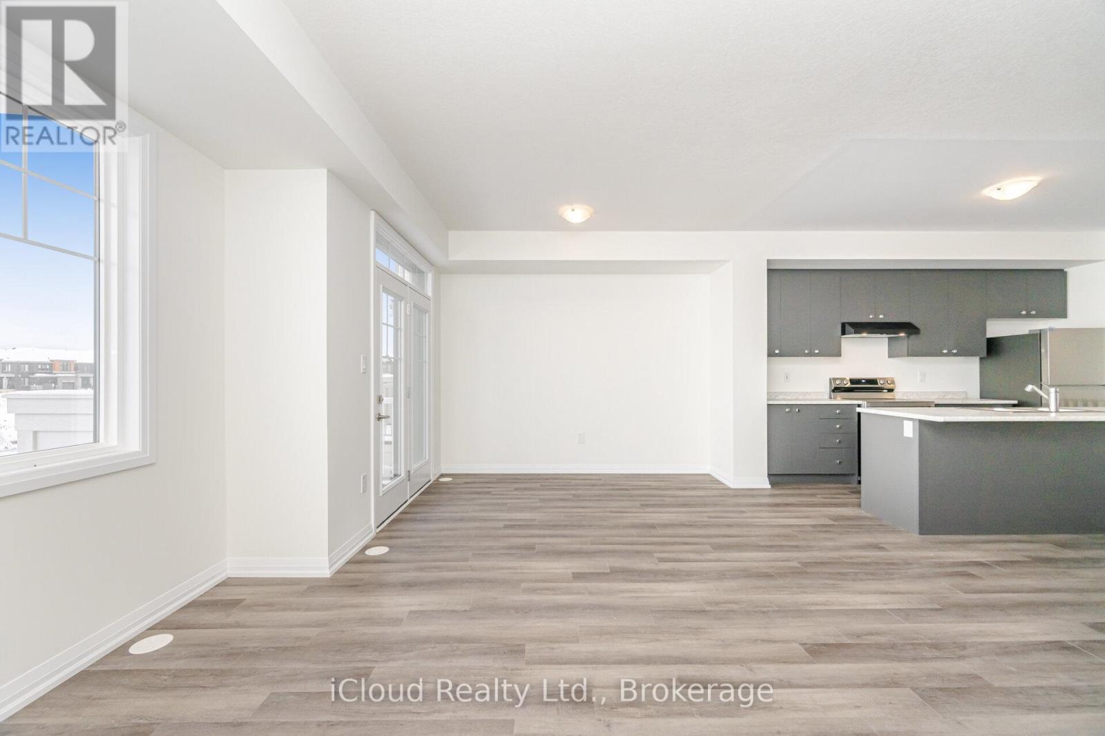 53 Stanley Avenue, Haldimand, Ontario  N3W 0J5 - Photo 21 - X12602140