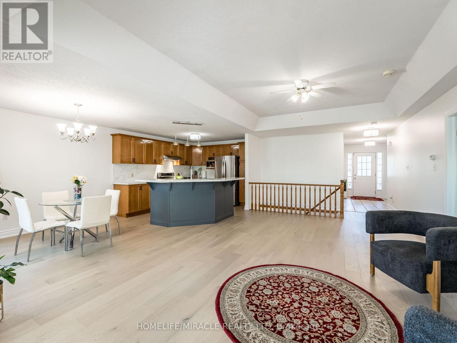 678 Salzburg Drive, Waterloo, Ontario  N2V 2N8 - Photo 15 - X12602228