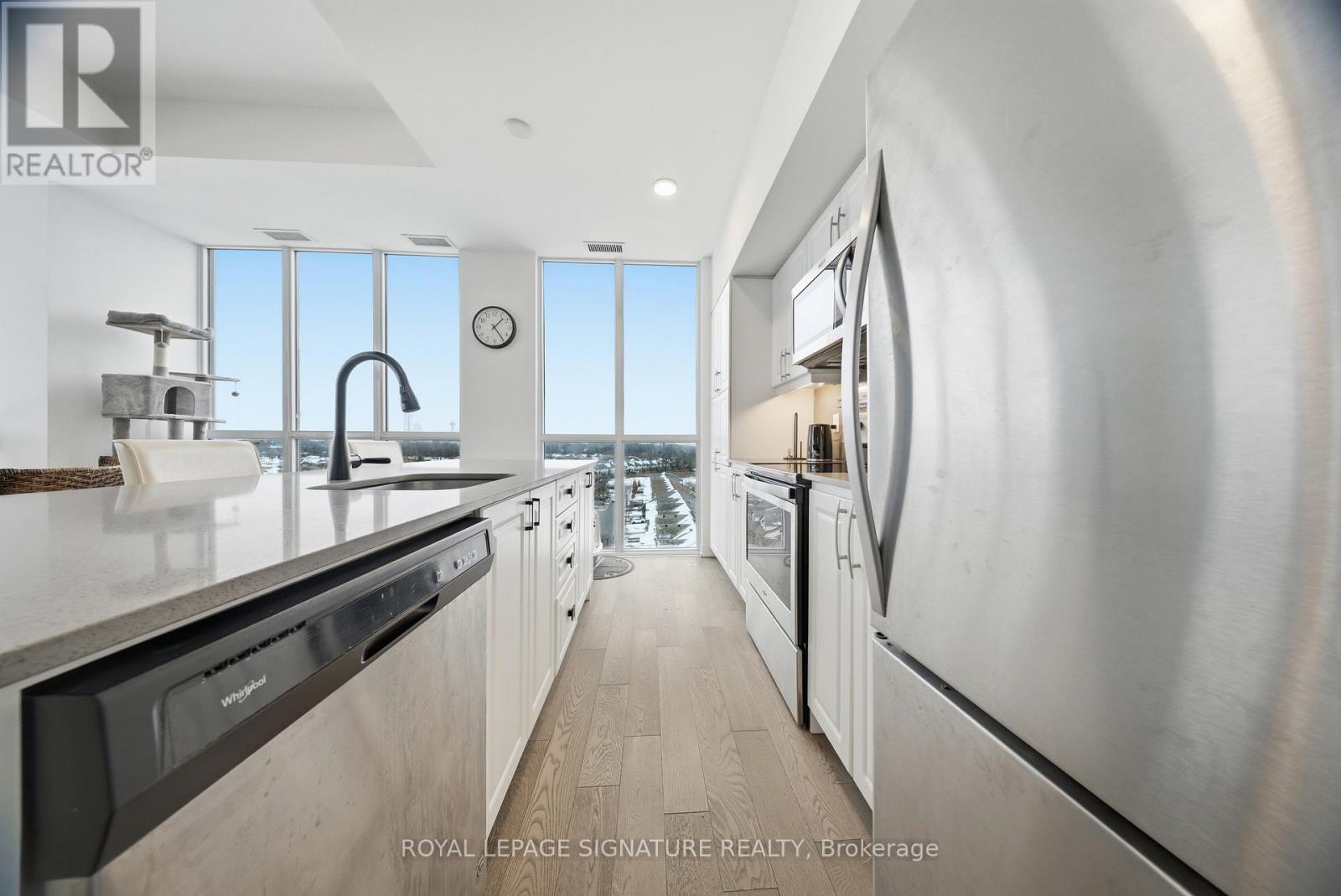 801 - 7711 Green Visa Gate, Niagara Falls, Ontario L2G 0Y9 - Photo 11 - X12602230