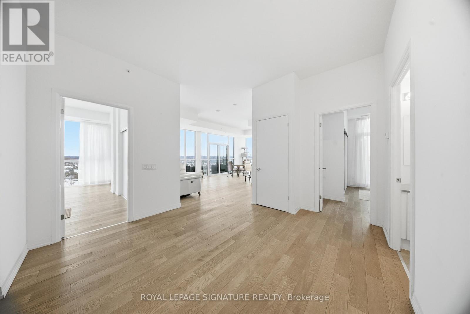 801 - 7711 Green Visa Gate, Niagara Falls, Ontario L2G 0Y9 - Photo 5 - X12602230