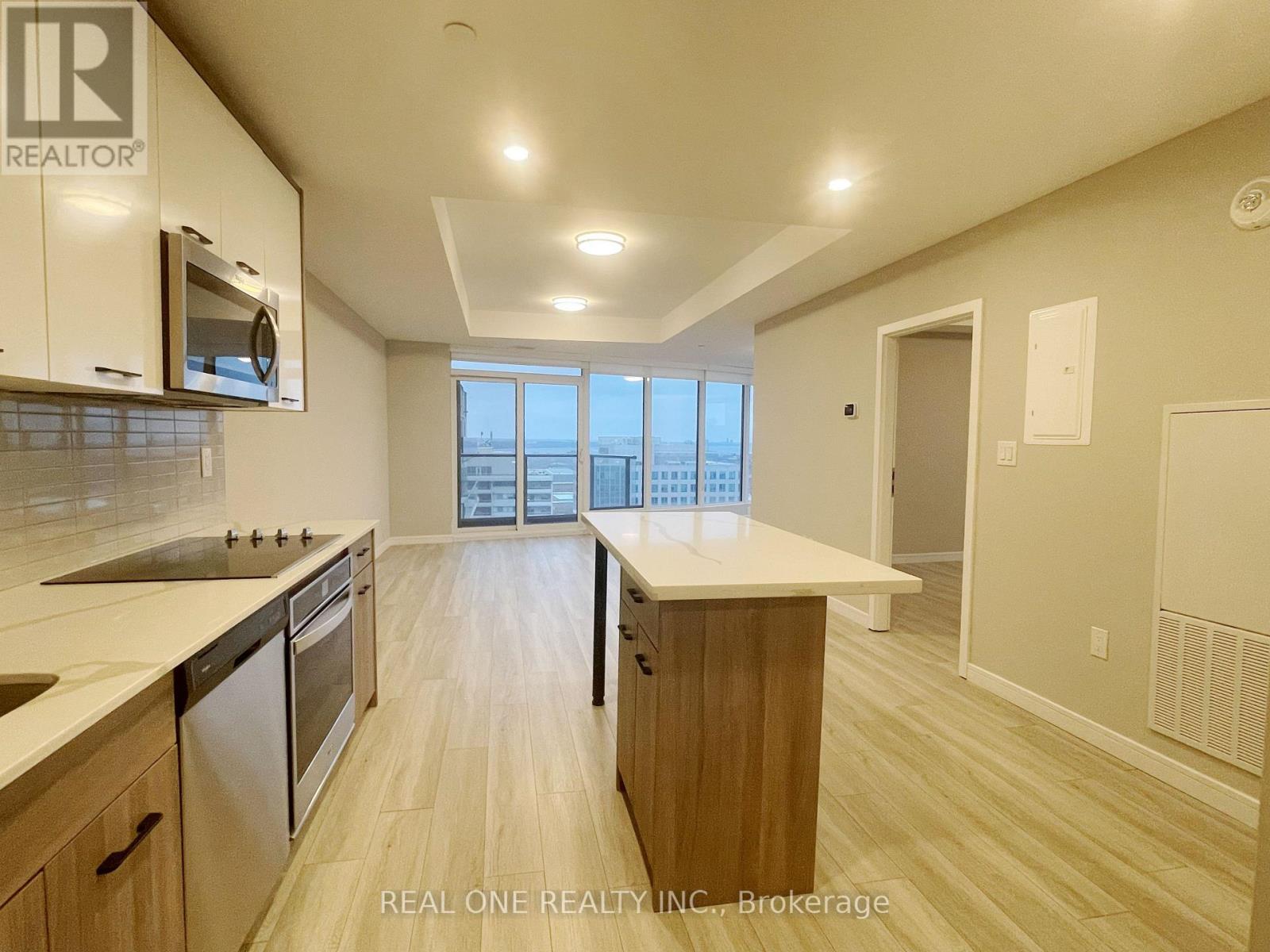 1404 - 20 George Street, Hamilton, Ontario  L8P 0C4 - Photo 8 - X12602264