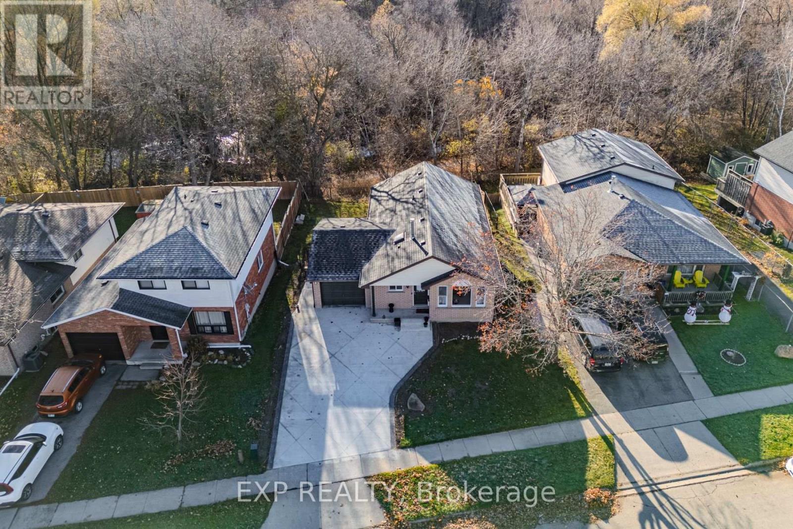 147 Taylor Avenue, Cambridge, Ontario  N1R 7M3 - Photo 2 - X12602280