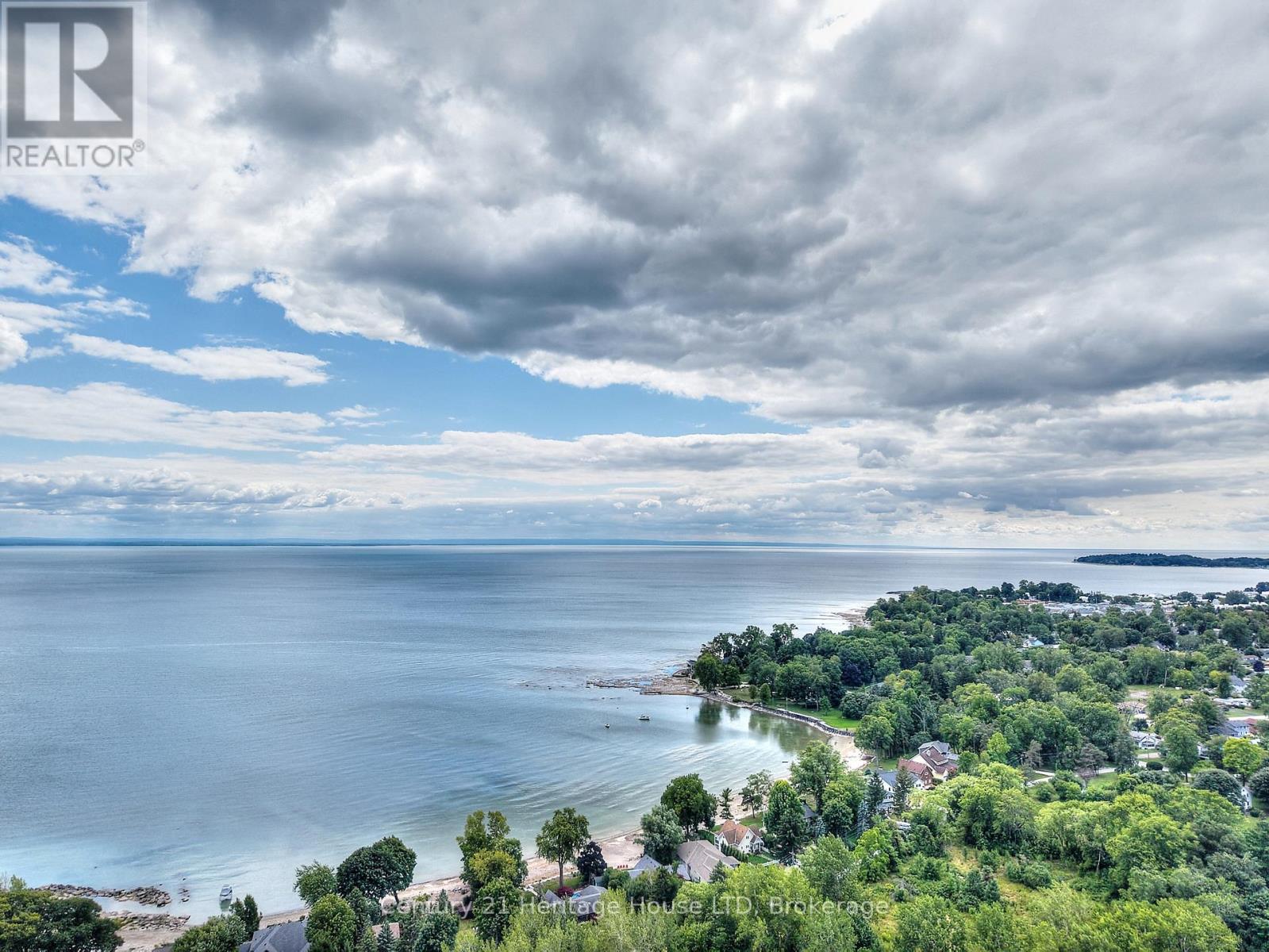 32 Sunrise Court, Fort Erie, Ontario L0S 1N0 - Photo 47 - X12371468