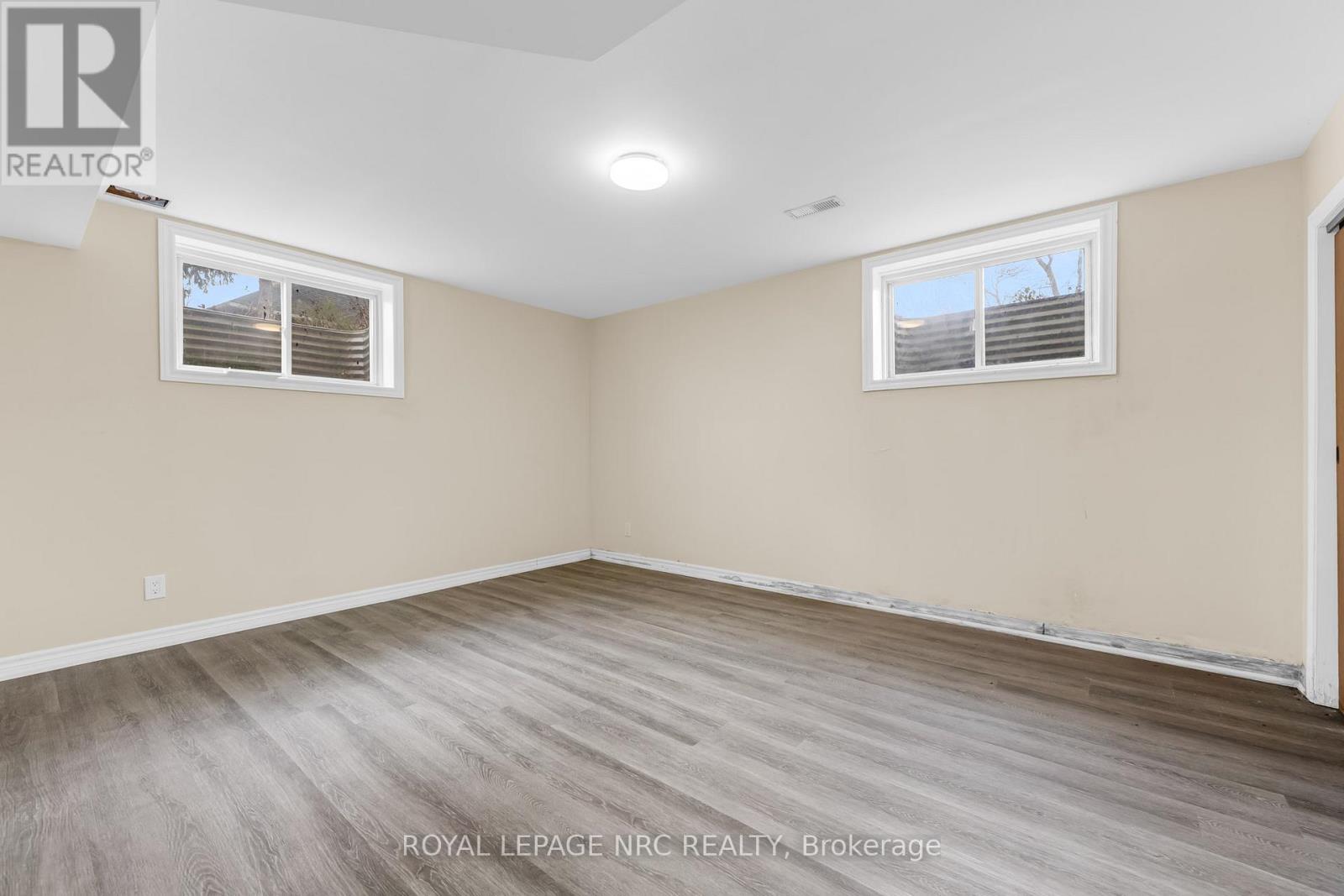 14554 Niagara River Parkway, Niagara-On-The-Lake, Ontario  L0S 1L0 - Photo 40 - X12591318