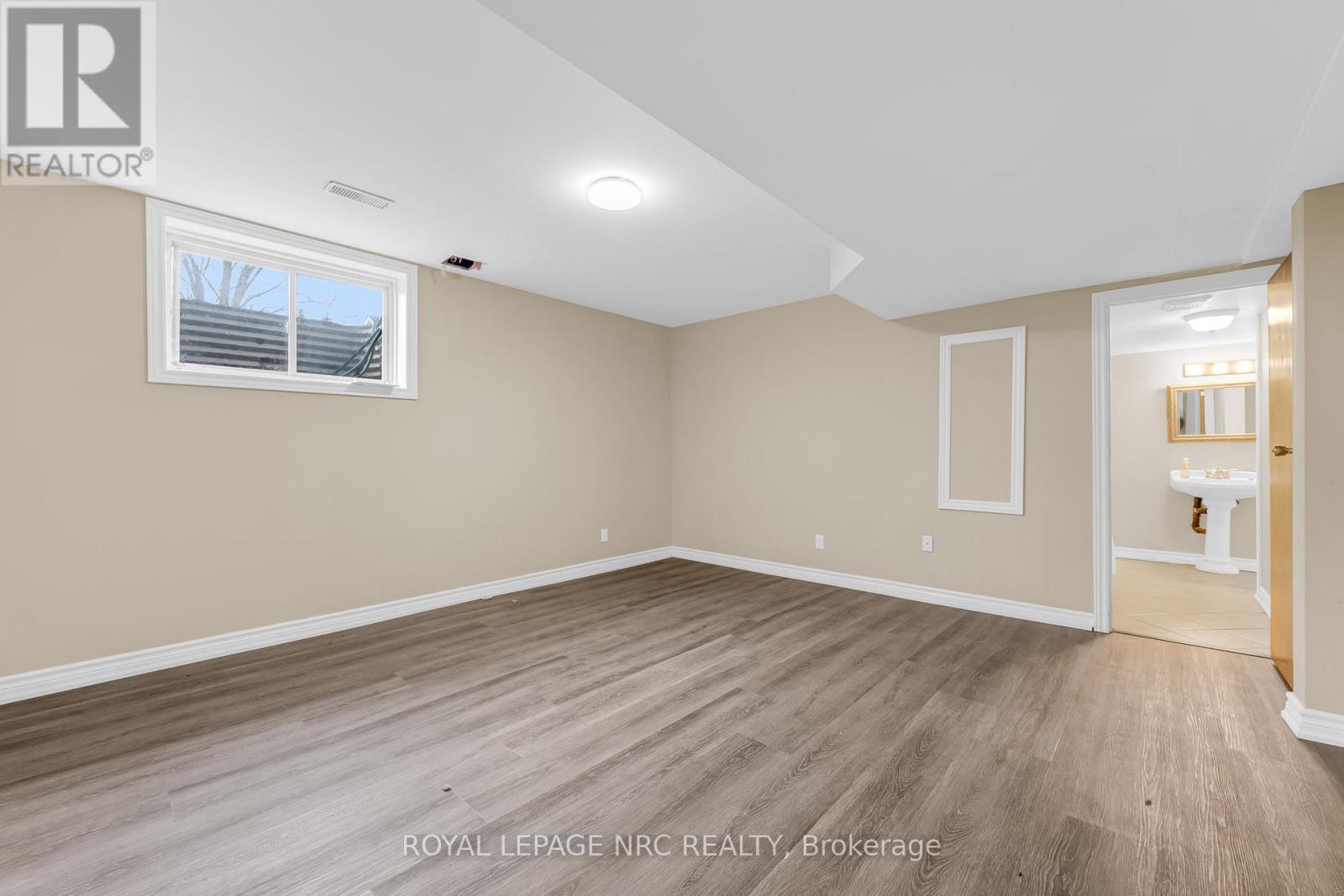 14554 Niagara River Parkway, Niagara-On-The-Lake, Ontario  L0S 1L0 - Photo 42 - X12591318