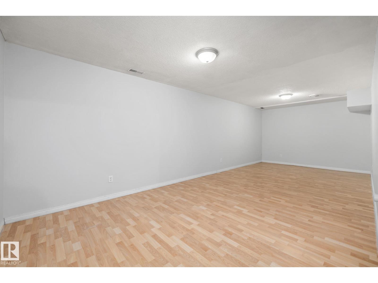 145b Royal Rd Nw, Edmonton, Alberta  T6J 2E7 - Photo 24 - E4467429