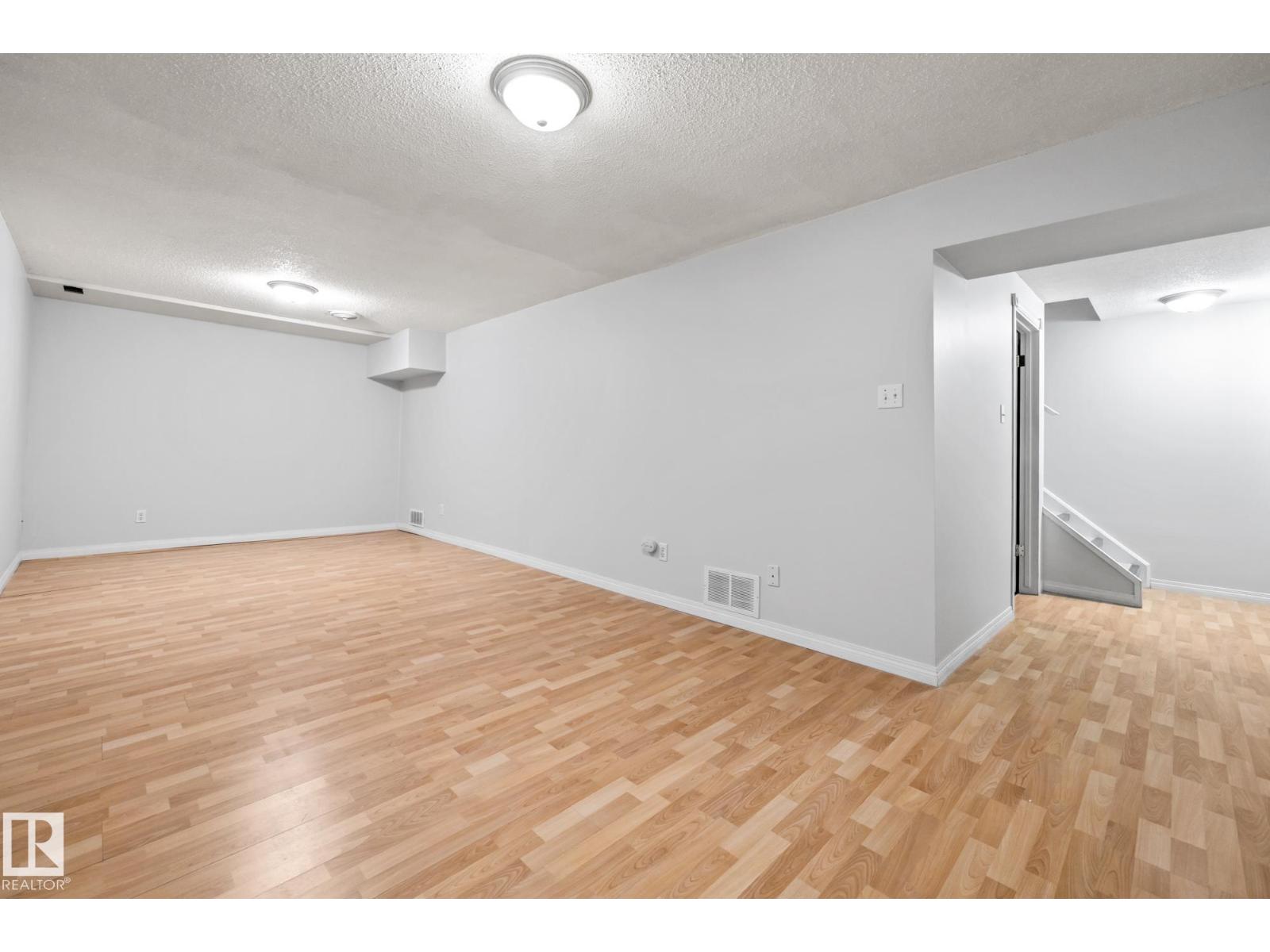 145b Royal Rd Nw, Edmonton, Alberta  T6J 2E7 - Photo 25 - E4467429