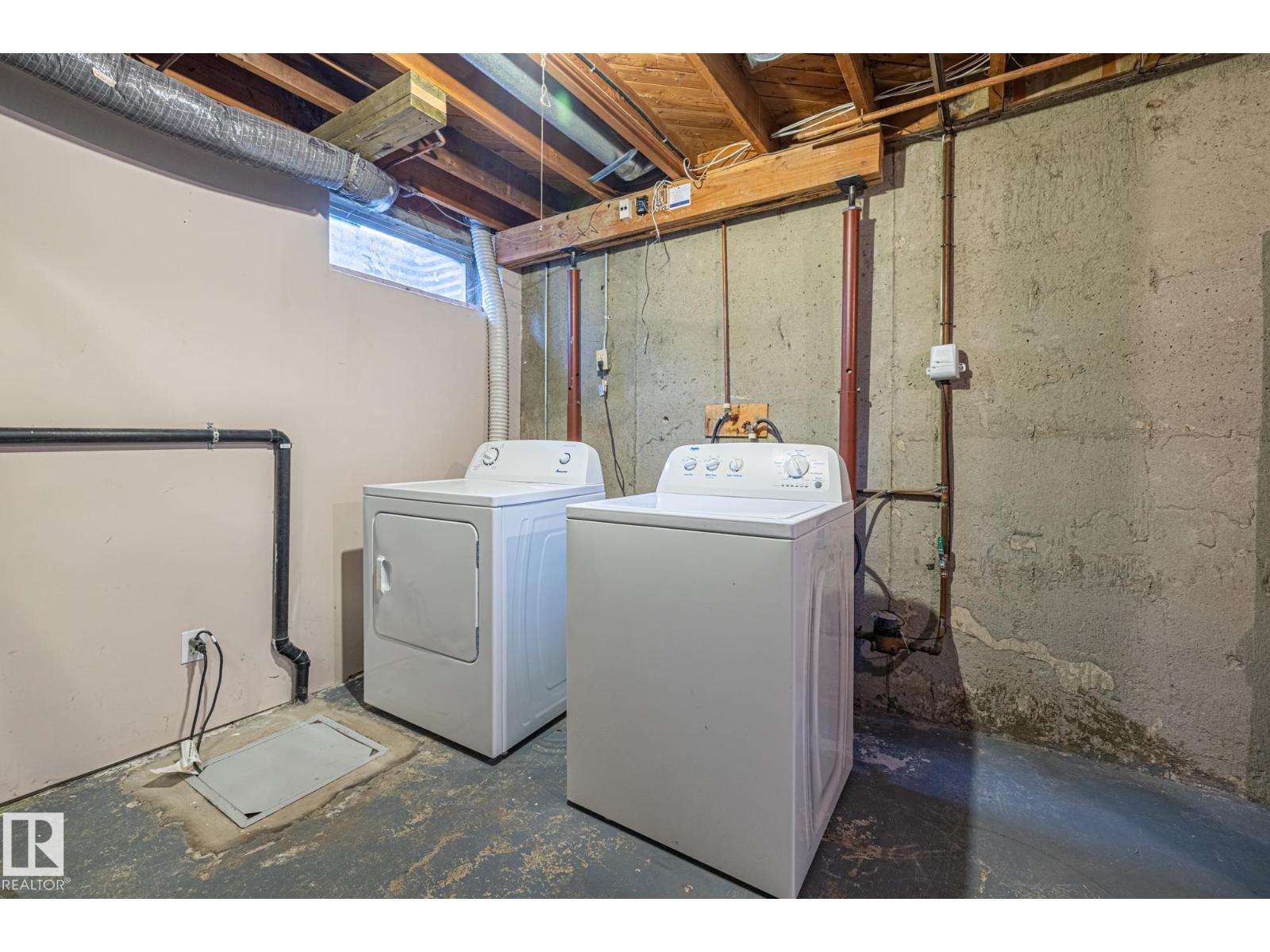 145b Royal Rd Nw, Edmonton, Alberta  T6J 2E7 - Photo 26 - E4467429