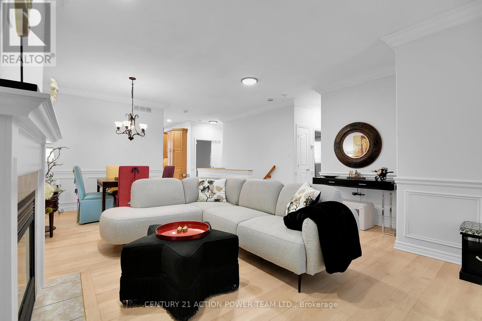 1969 Loasa Lane, Ottawa, Ontario  K4A 4T4 - Photo 10 - X12602304