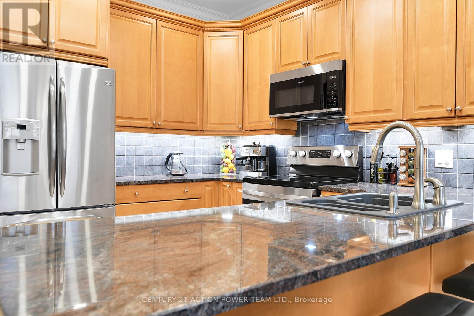 1969 Loasa Lane, Ottawa, Ontario  K4A 4T4 - Photo 18 - X12602304