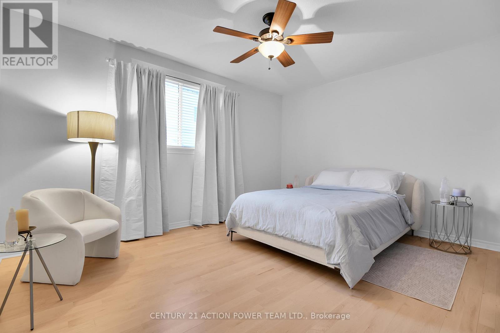 1969 Loasa Lane, Ottawa, Ontario  K4A 4T4 - Photo 23 - X12602304