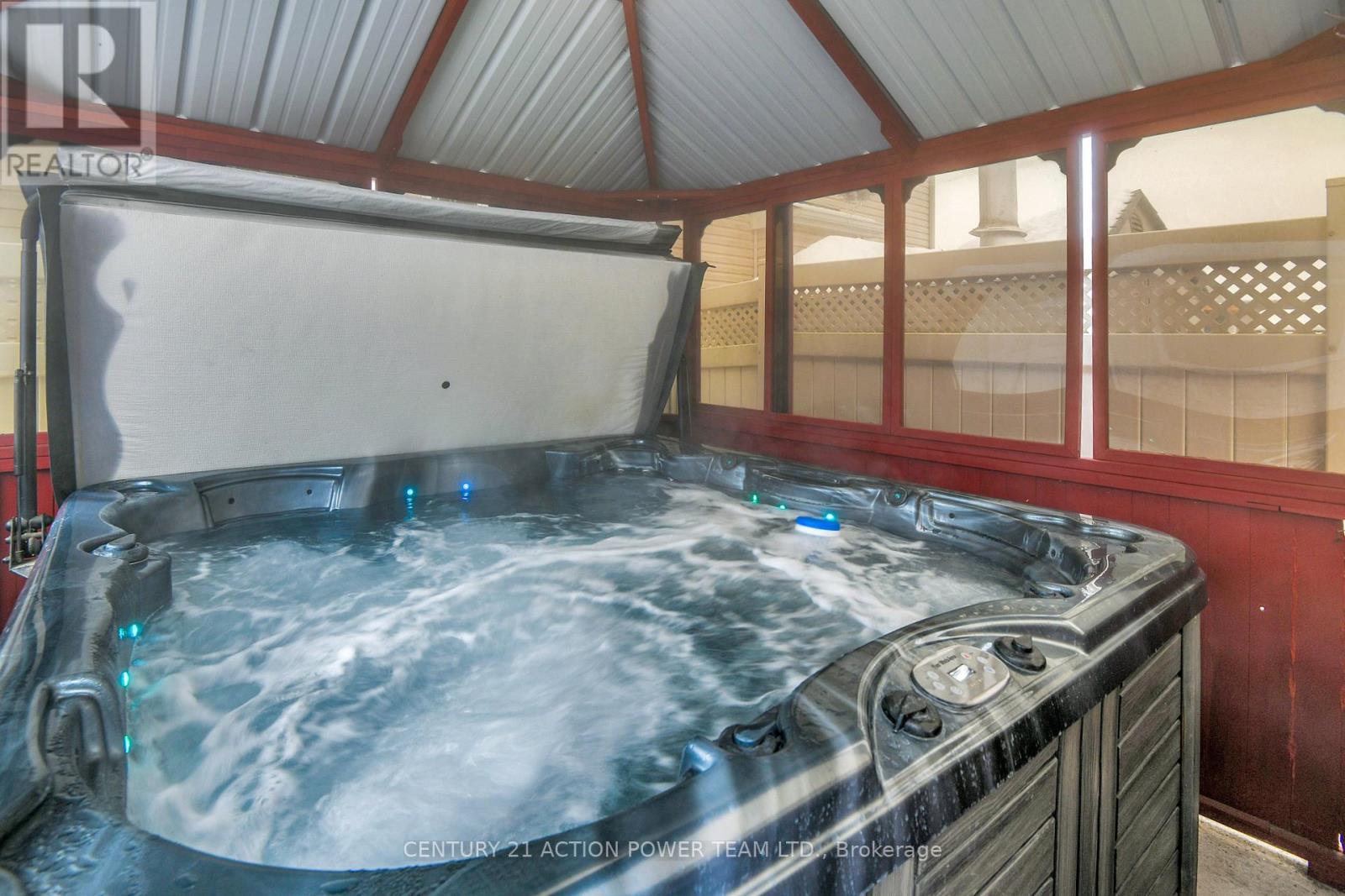 1969 Loasa Lane, Ottawa, Ontario  K4A 4T4 - Photo 44 - X12602304