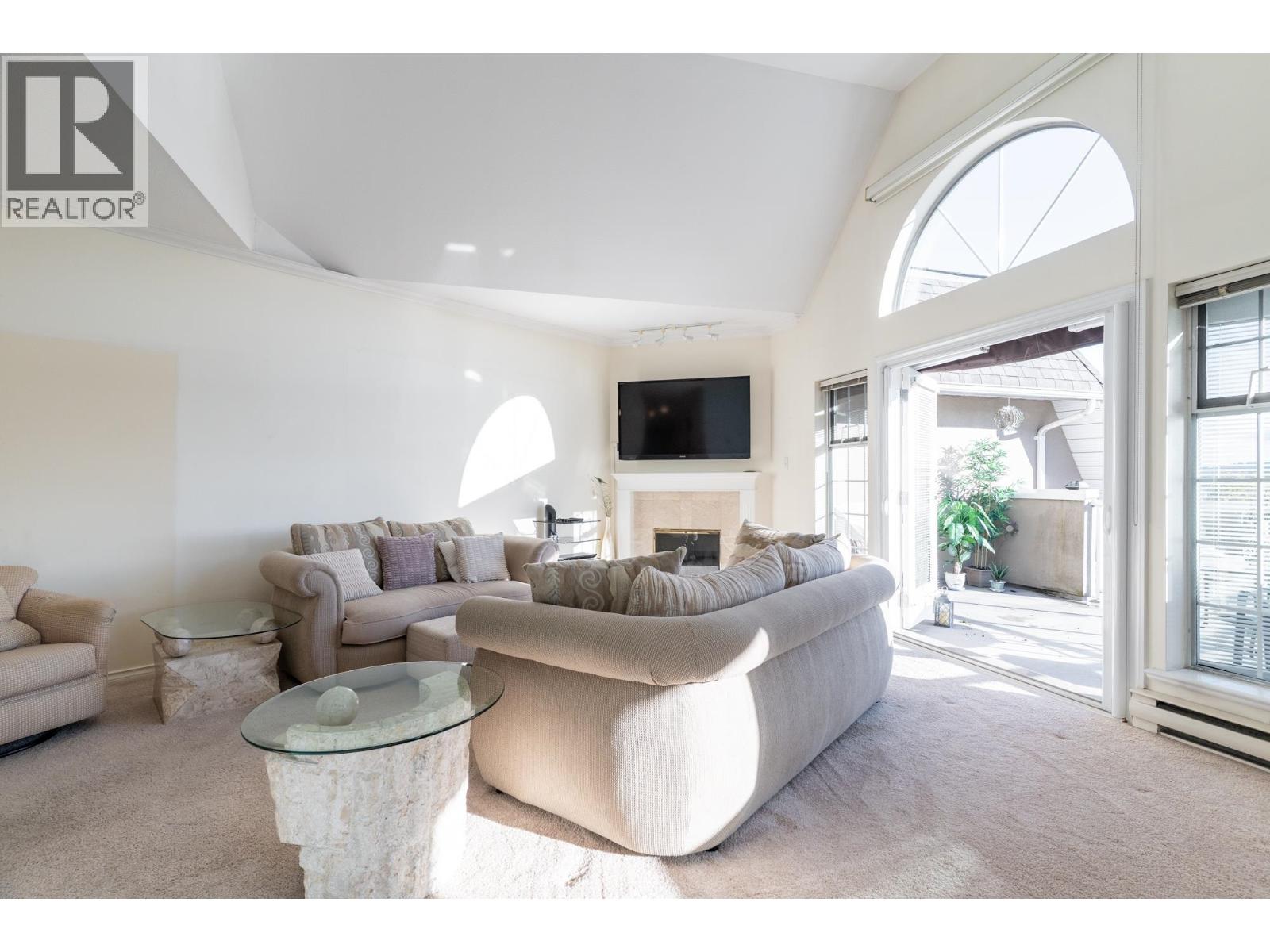 401 25 Richmond Street, New Westminster, British Columbia V3L 5P9 - Photo 10 - R3072211