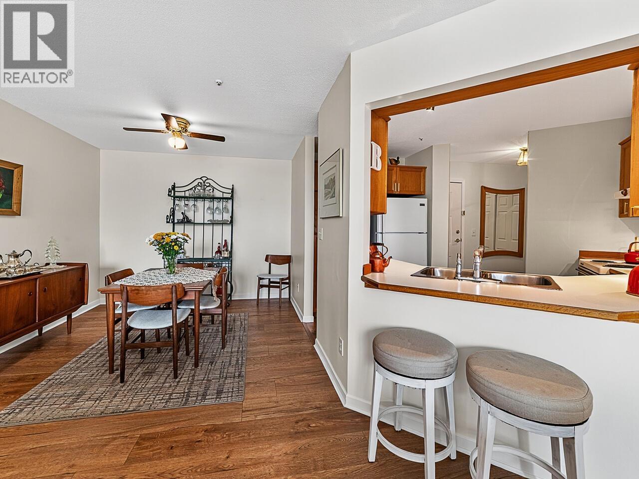 402 68 Richmond Street, New Westminster, British Columbia  V3L 5S2 - Photo 5 - R3072228